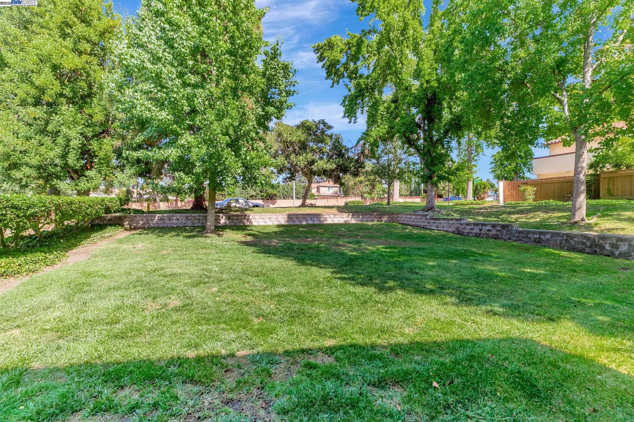 Photo #26: 41113492 Listing: Photo #26