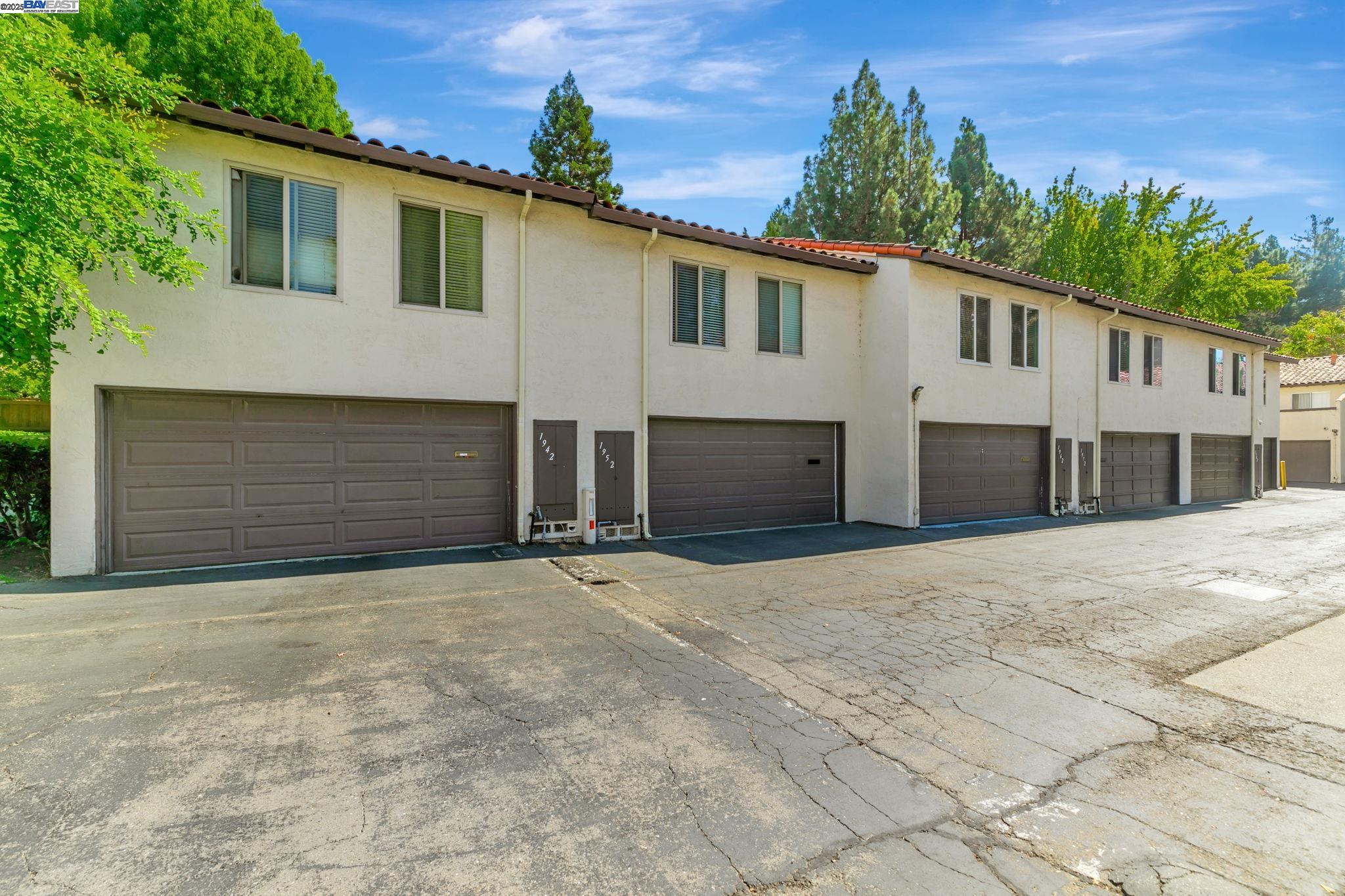 Photo #30: 41113492 Listing: Photo #30