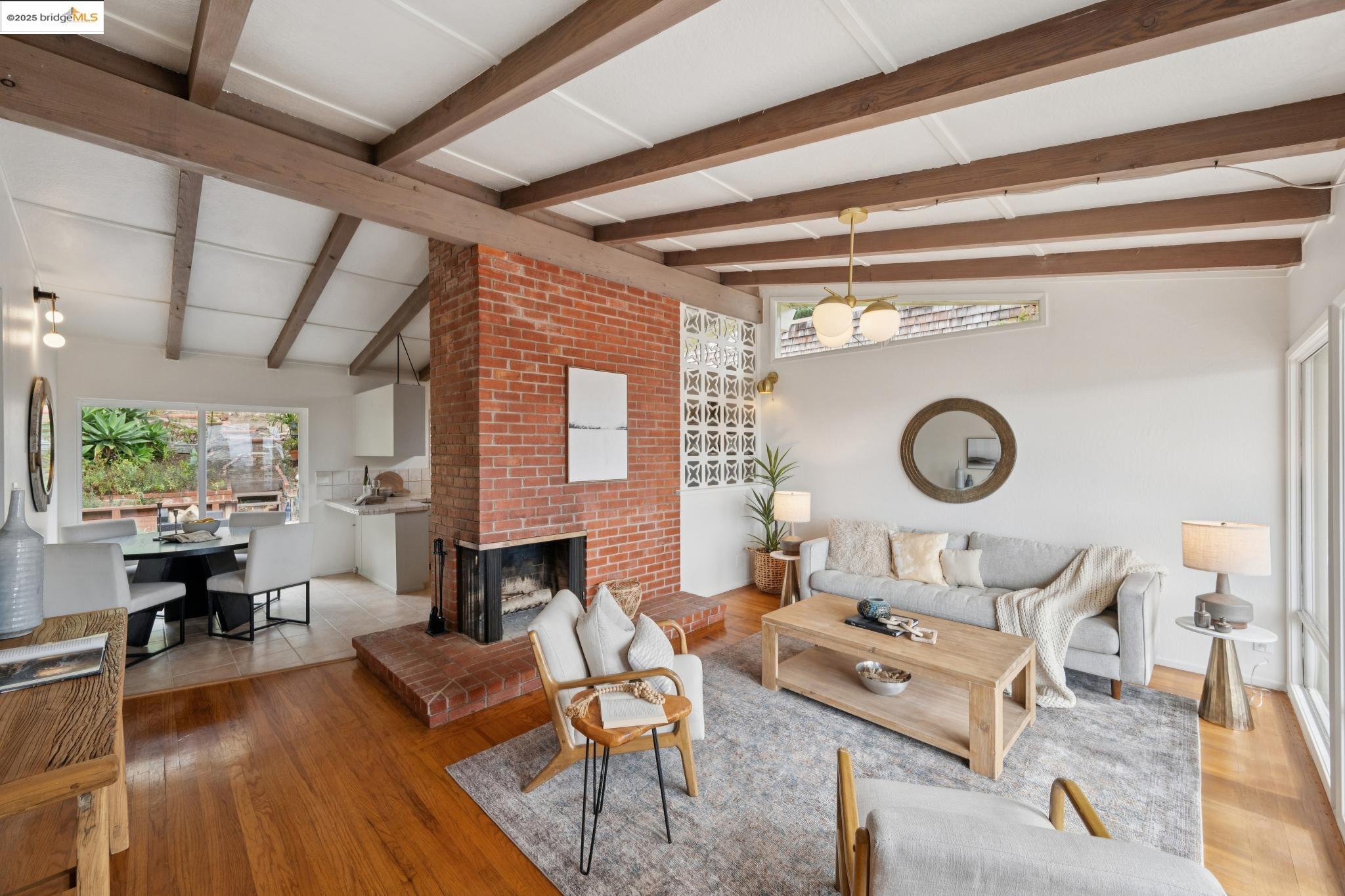 Front Image Thumbnail for EB41113502