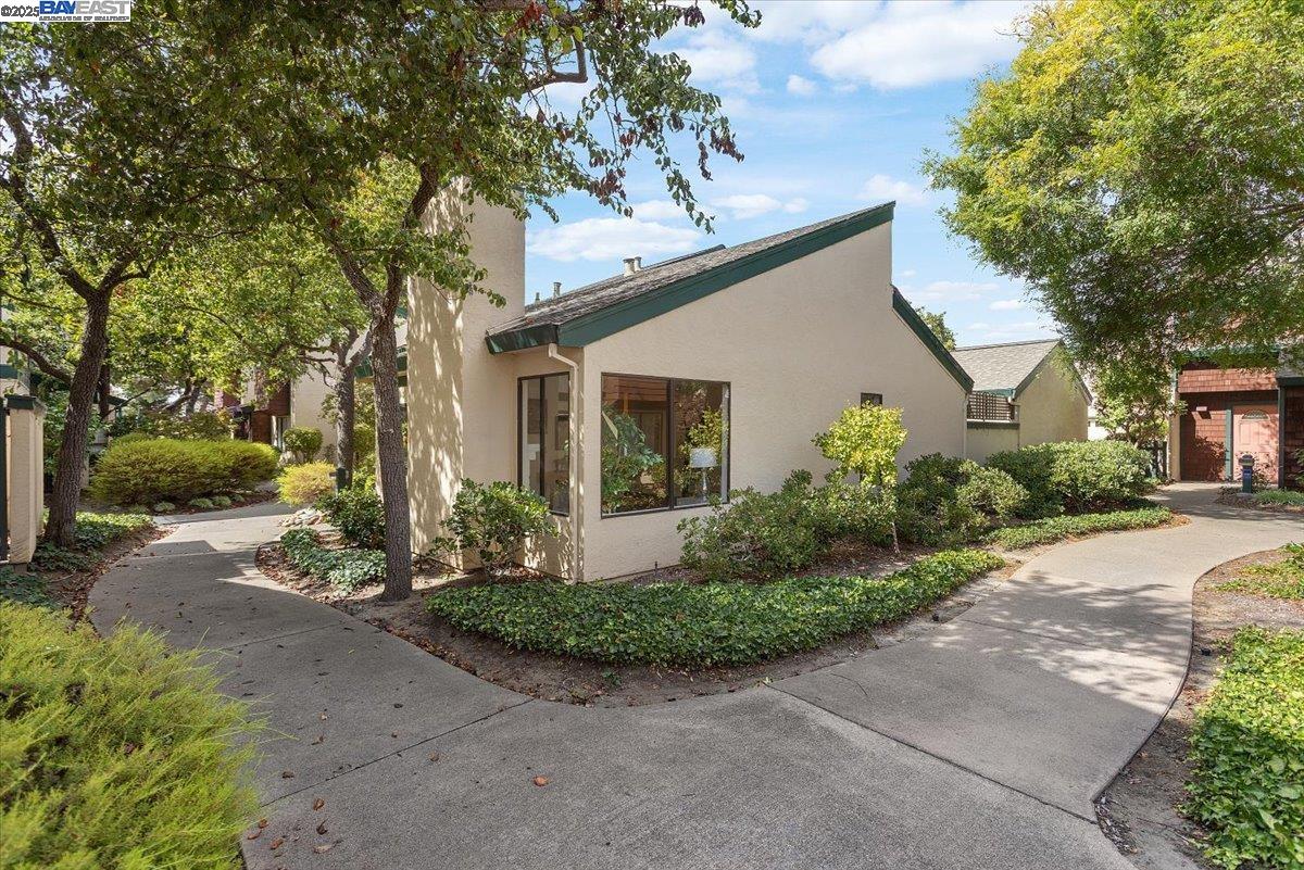 Photo #2: 41113504 Listing 