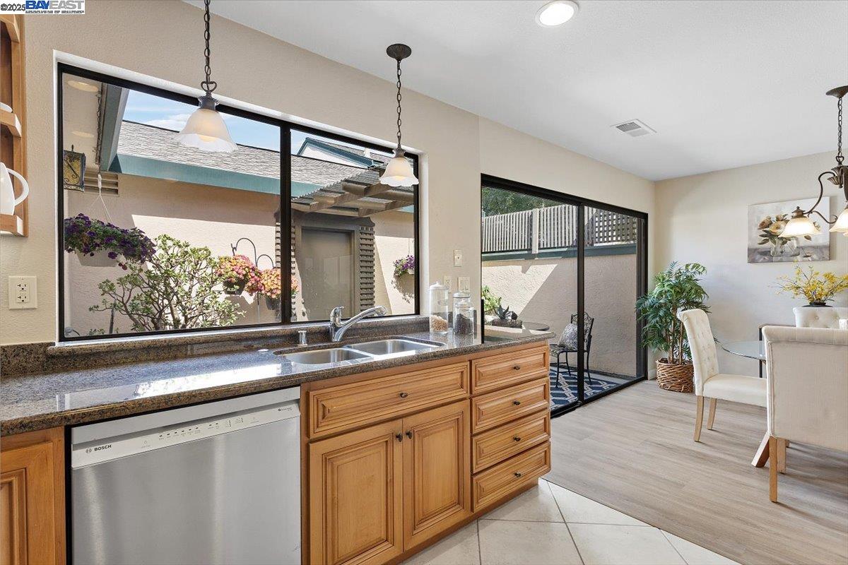 Photo #16: 41113504 Listing: Photo #16
