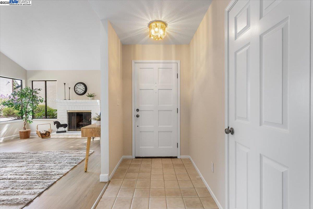 Photo #3: 41113504 Listing 