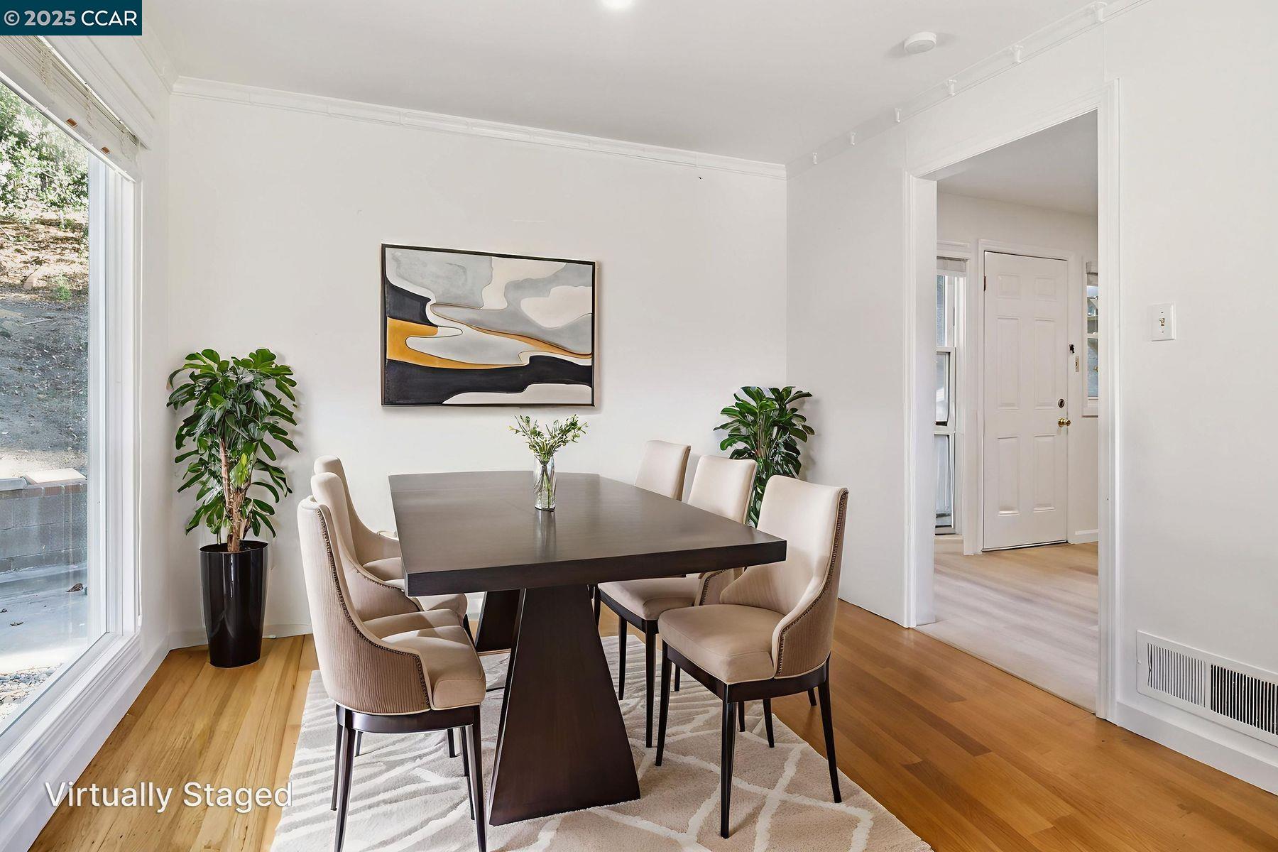 Detail Gallery Image 23 of 36 For 9 Clotilda Ct, Mill Valley,  CA 94941 - – Beds | – Baths