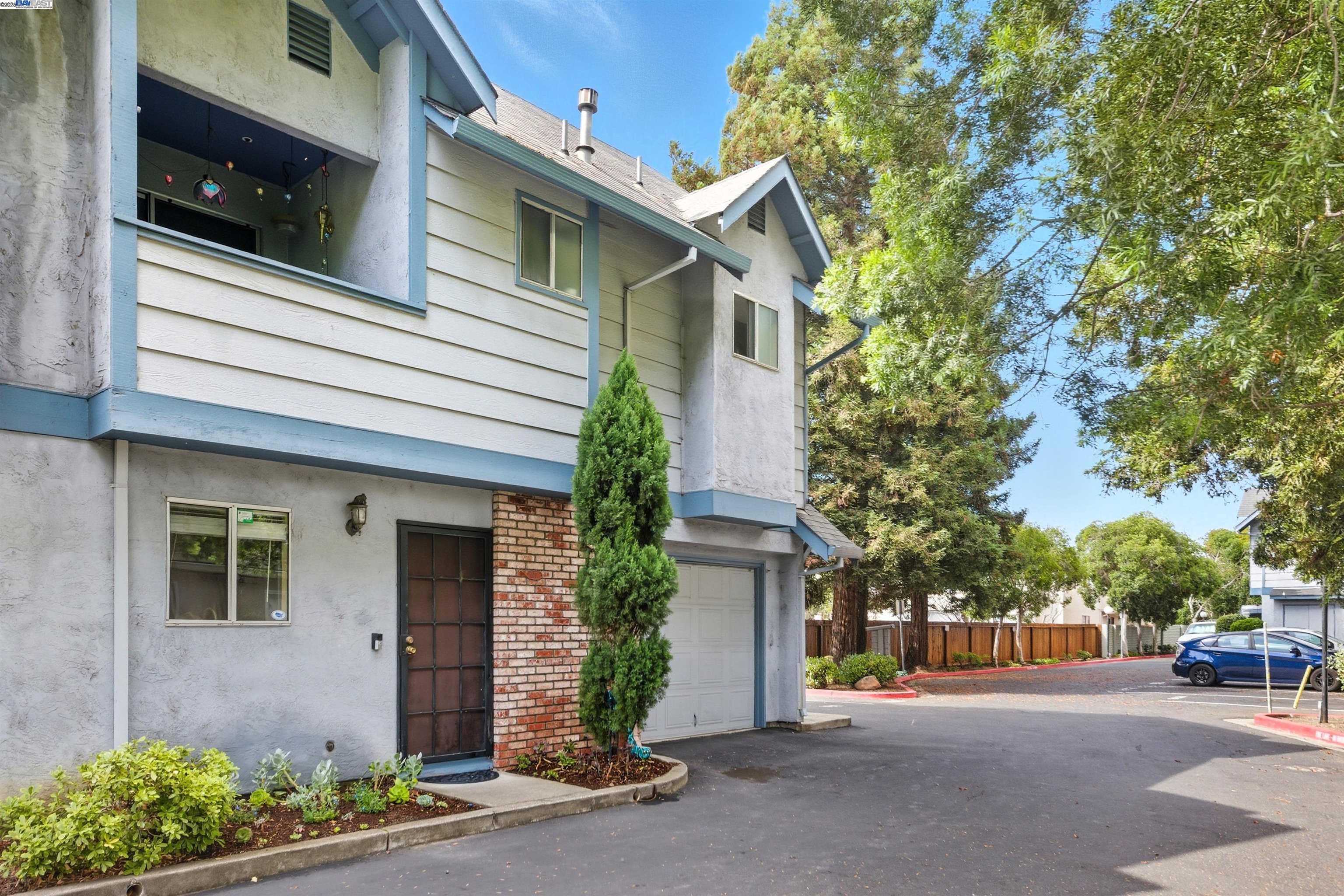 Front Image Thumbnail for BE41113523