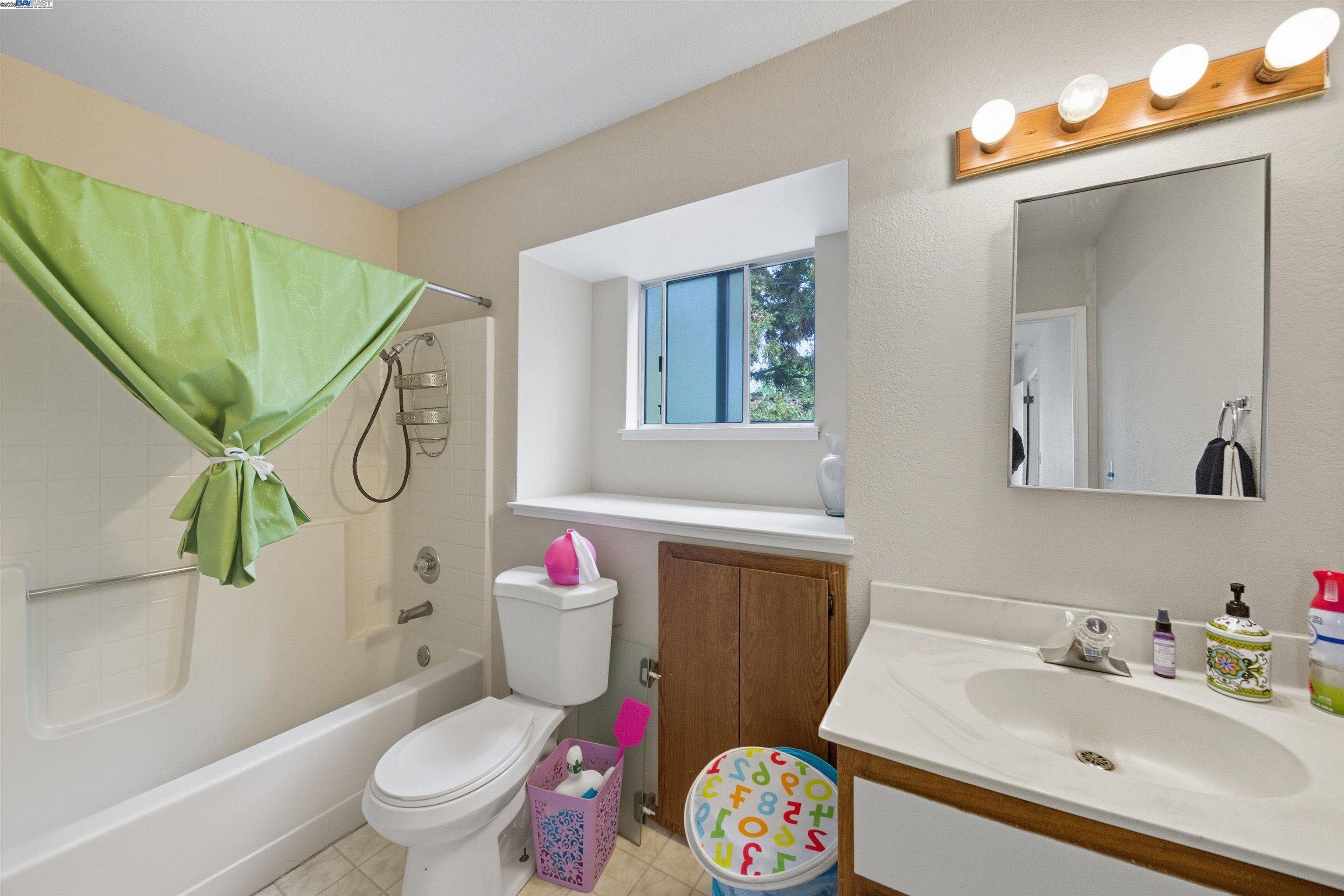 Photo #12: 41113523 Listing: Photo #12