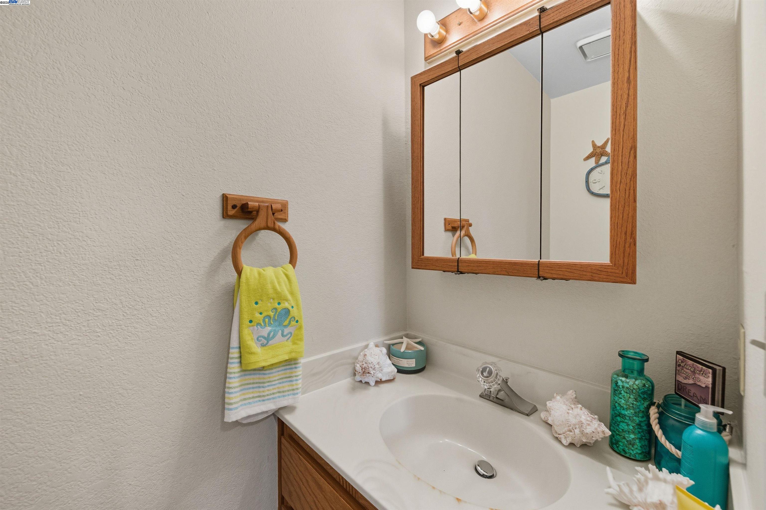 Photo #8: 41113523 Listing: Photo #8