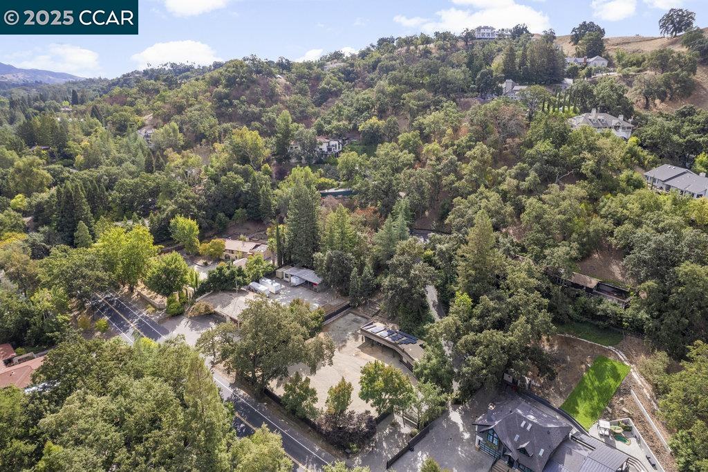 Detail Gallery Image 39 of 48 For 1111 Stone Valley Rd, Alamo,  CA 94507 - 4 Beds | 3/1 Baths