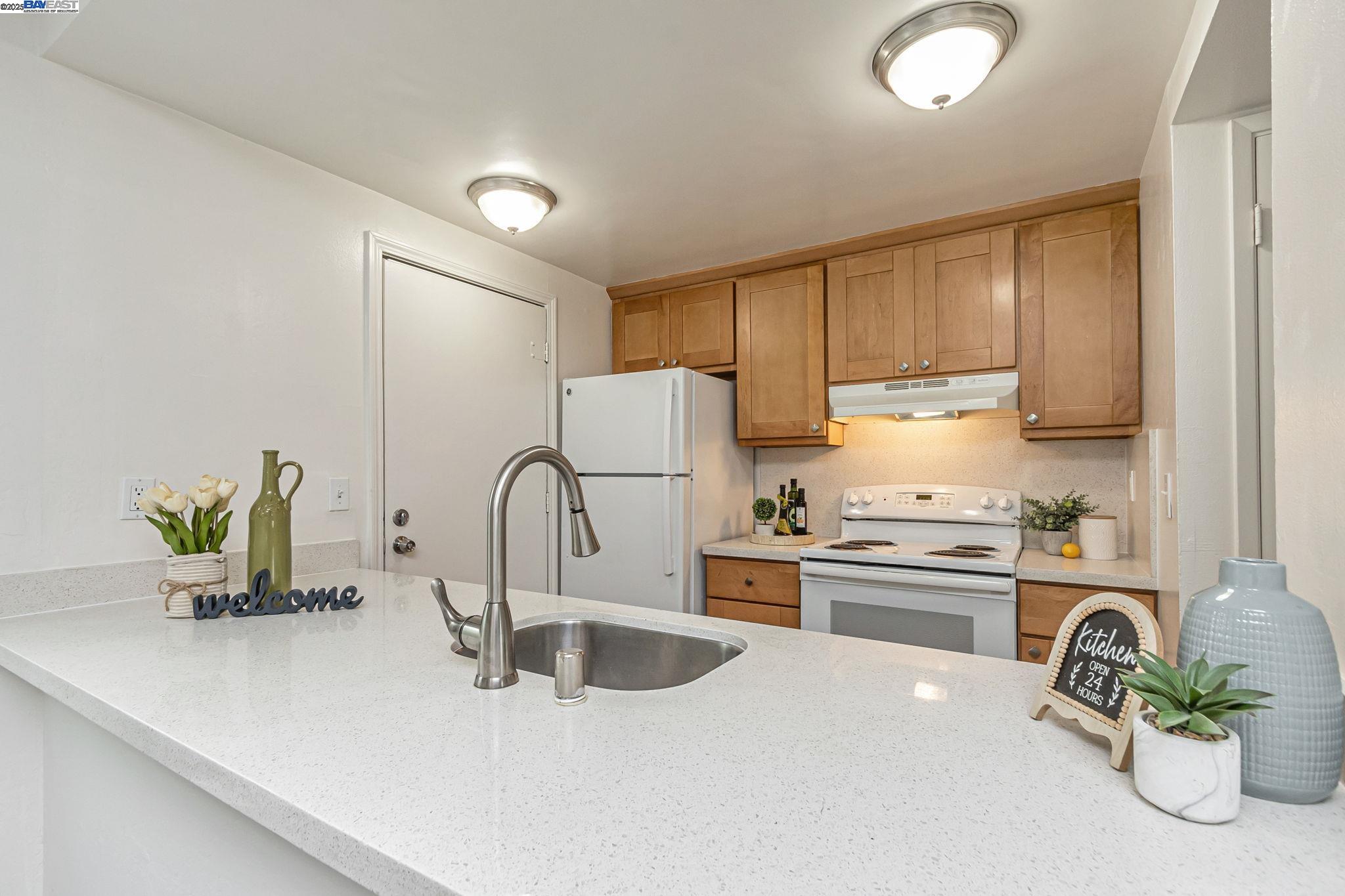 Photo #9: 41113527 Listing: Photo #9