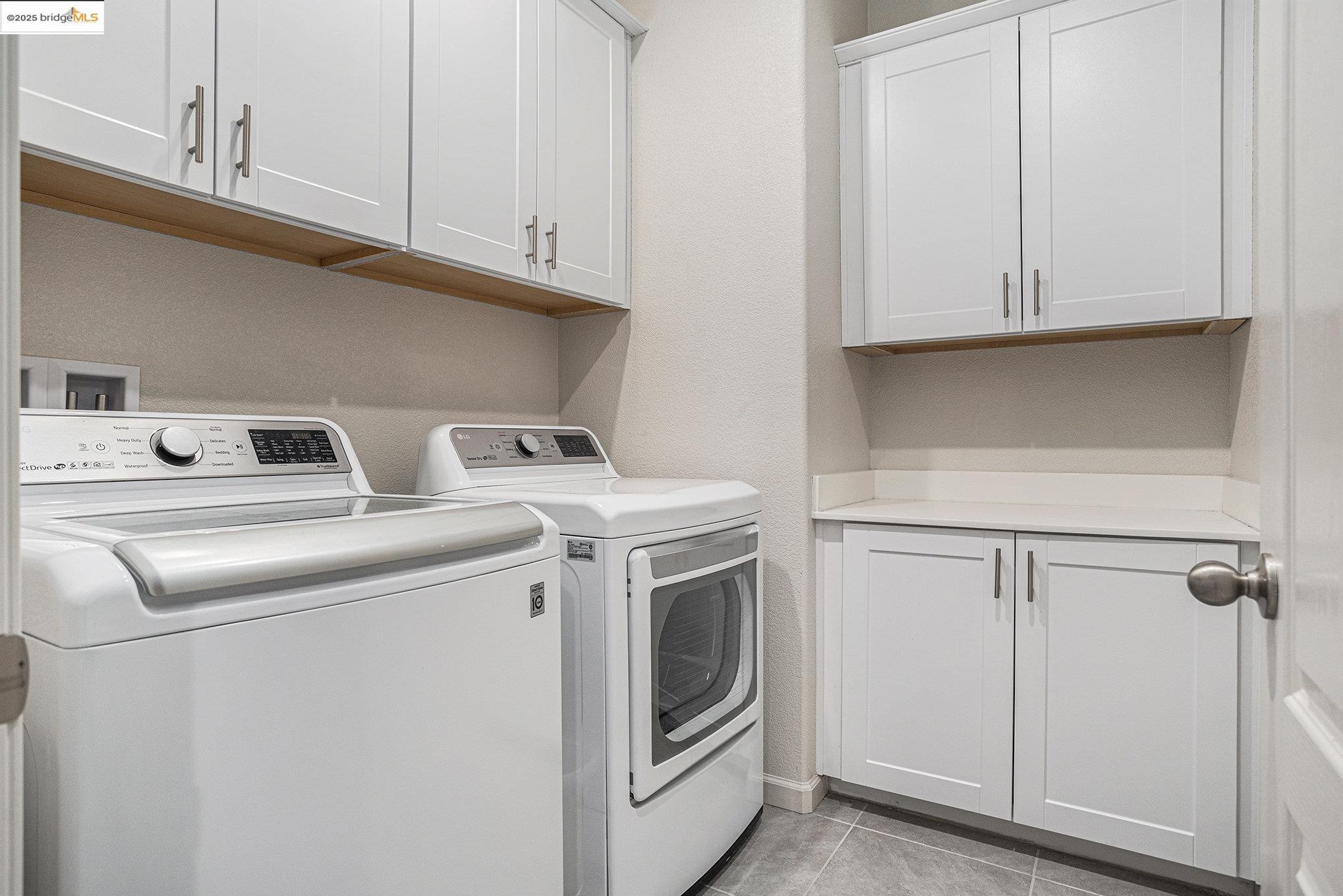 Detail Gallery Image 14 of 25 For 868 Diamante Way, Oakley,  CA 94561 - 3 Beds | 2/1 Baths