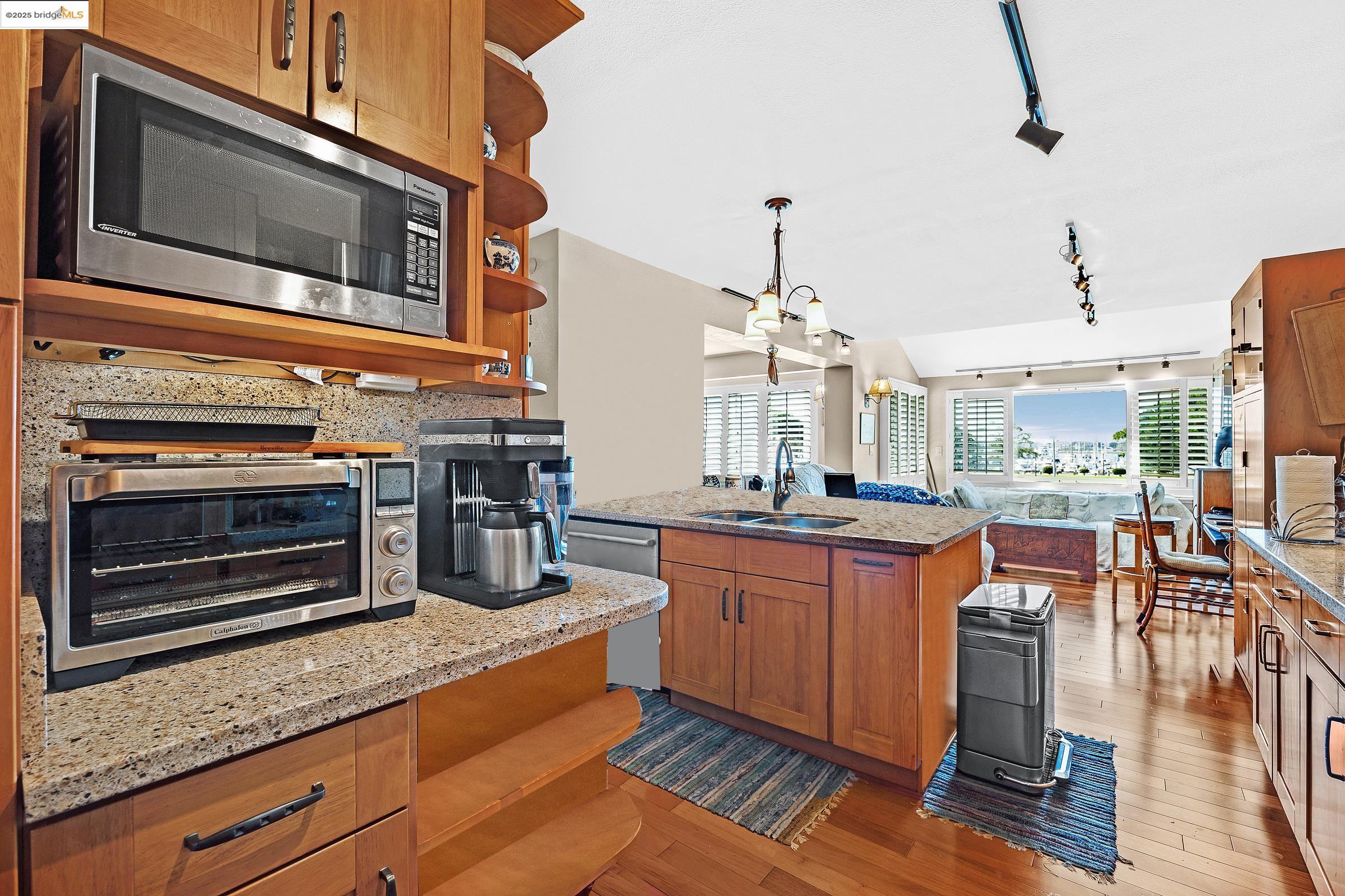 Detail Gallery Image 37 of 57 For 1205 Melville Sq #206,  Richmond,  CA 94804 - 2 Beds | 2/1 Baths