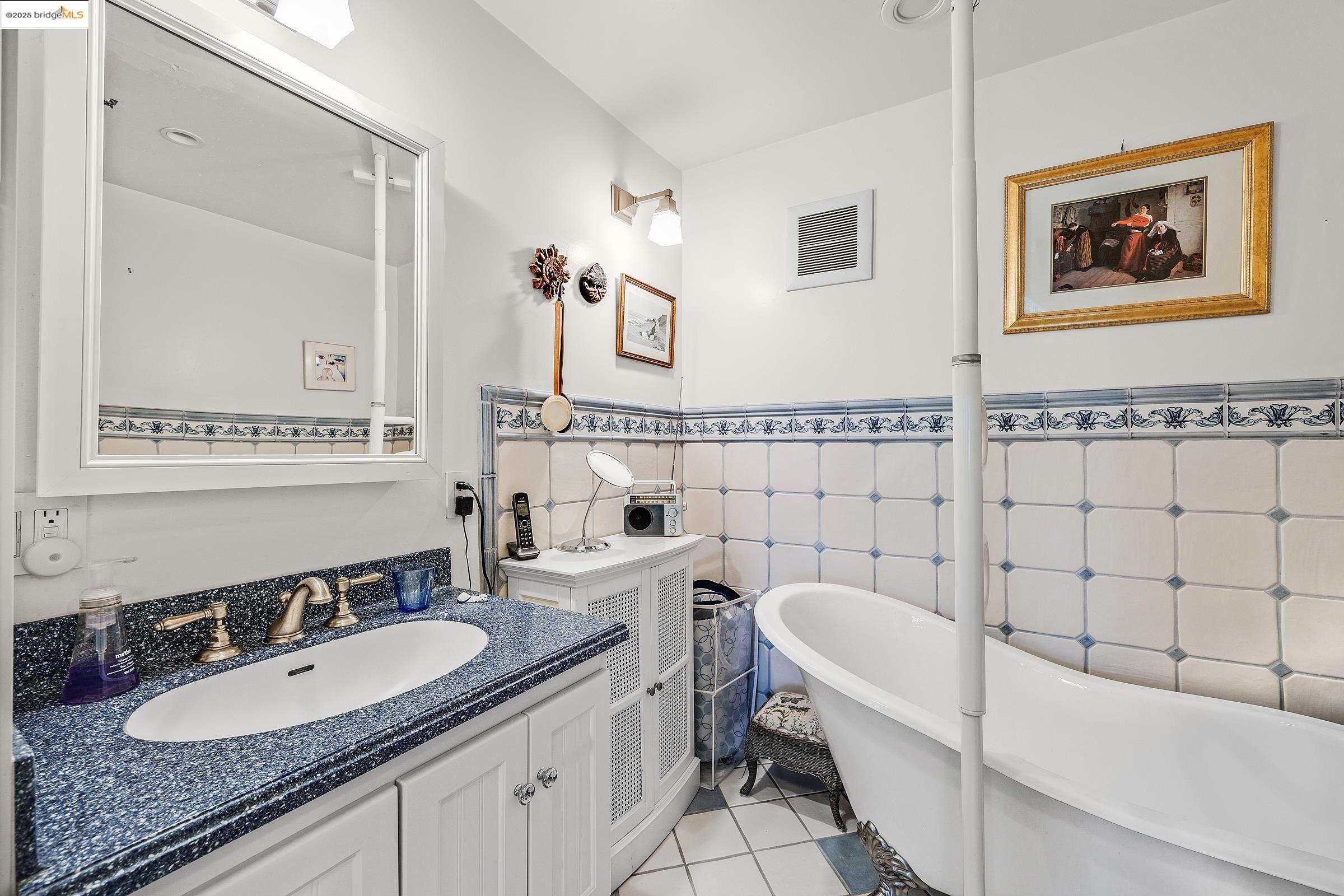 Detail Gallery Image 44 of 57 For 1205 Melville Sq #206,  Richmond,  CA 94804 - 2 Beds | 2/1 Baths