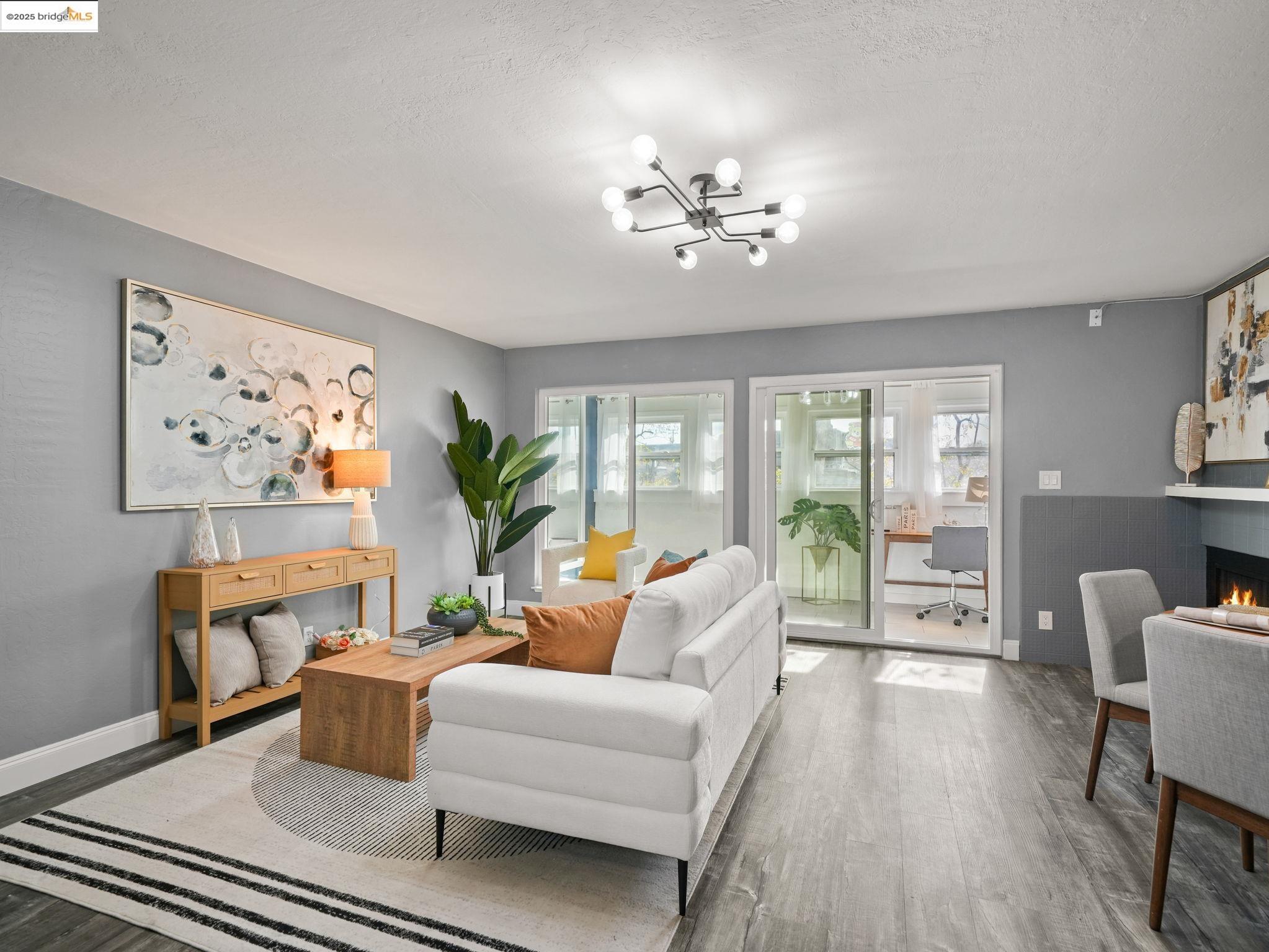 Detail Gallery Image 17 of 41 For 2106 Otis Dr #D,  Alameda,  CA 94501 - 2 Beds | 1/1 Baths