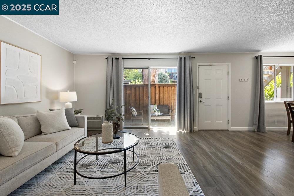 Photo #3: 41113567 Listing 