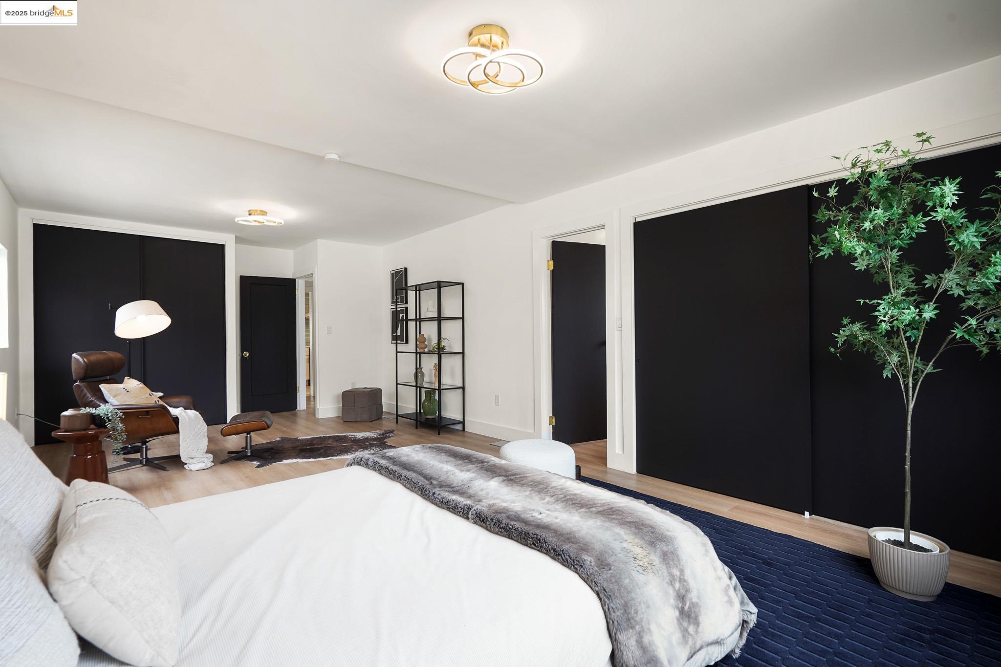 Detail Gallery Image 13 of 35 For 2839 Esmond Ave, Richmond,  CA 94804 - 4 Beds | 2 Baths