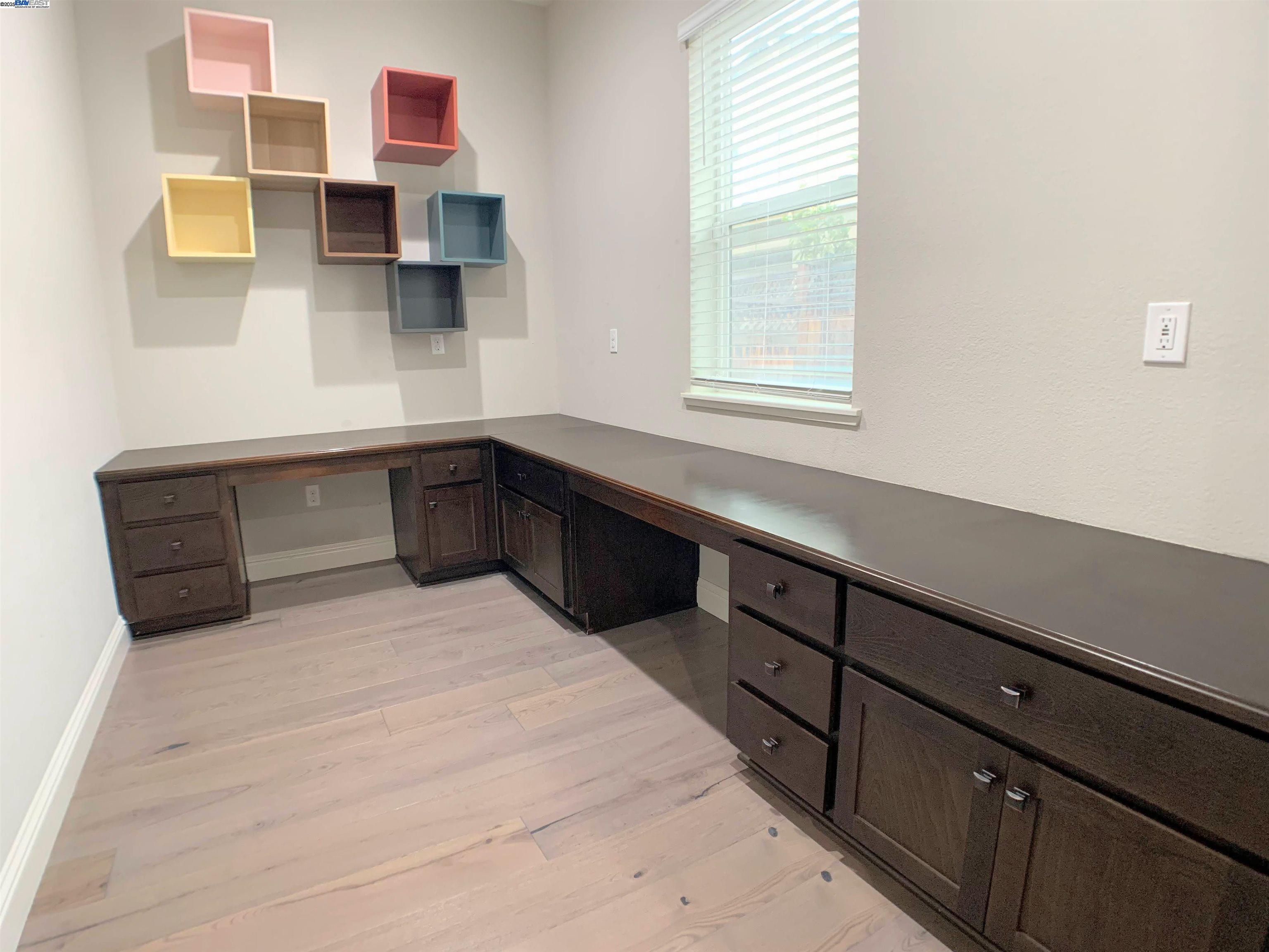 Detail Gallery Image 19 of 55 For 39438 Humpback Whale Rd, Newark,  CA 94560 - 4 Beds | 4/1 Baths