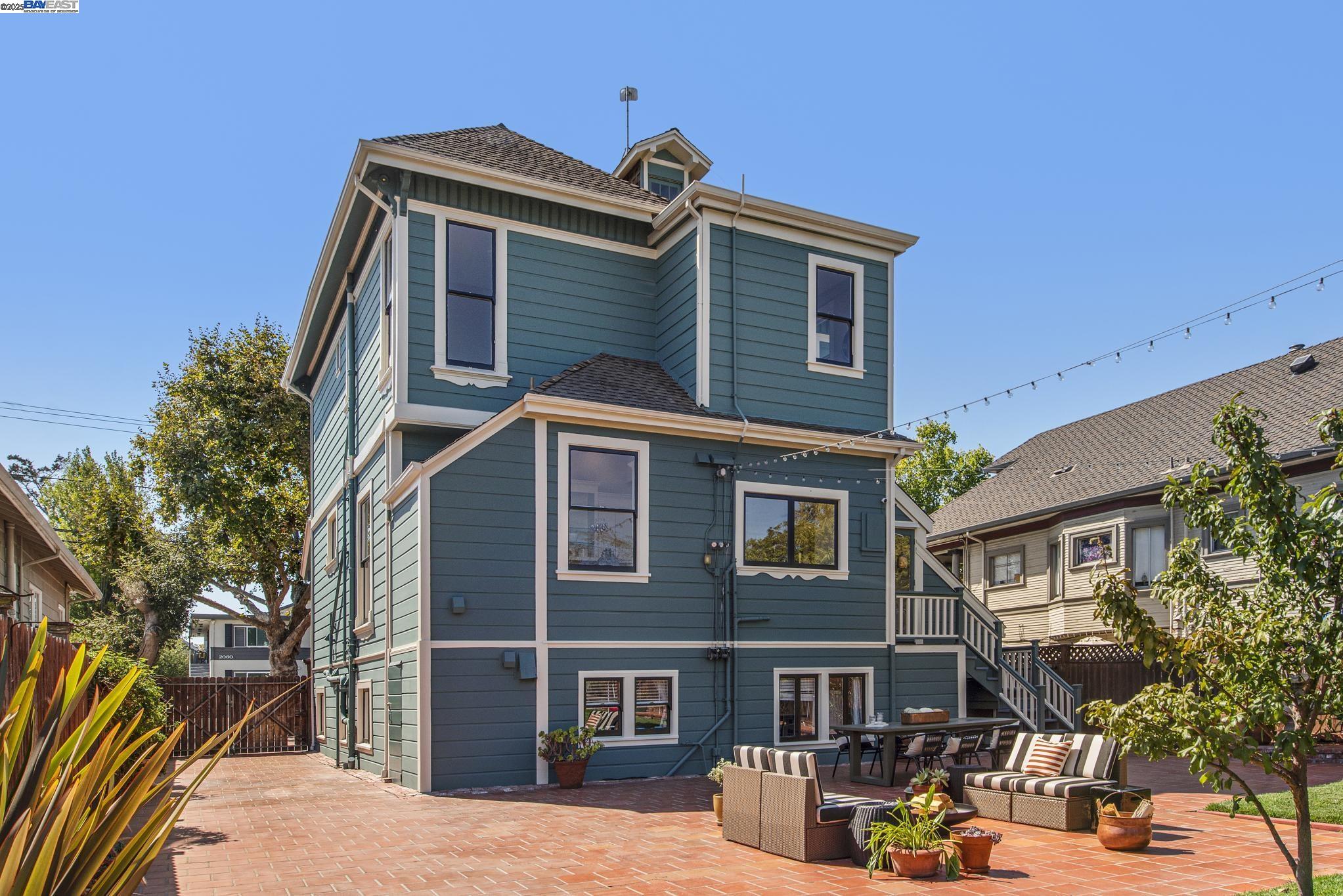 Detail Gallery Image 48 of 53 For 2061 Buena Vista Ave, Alameda,  CA 94501 - 7 Beds | 3/1 Baths