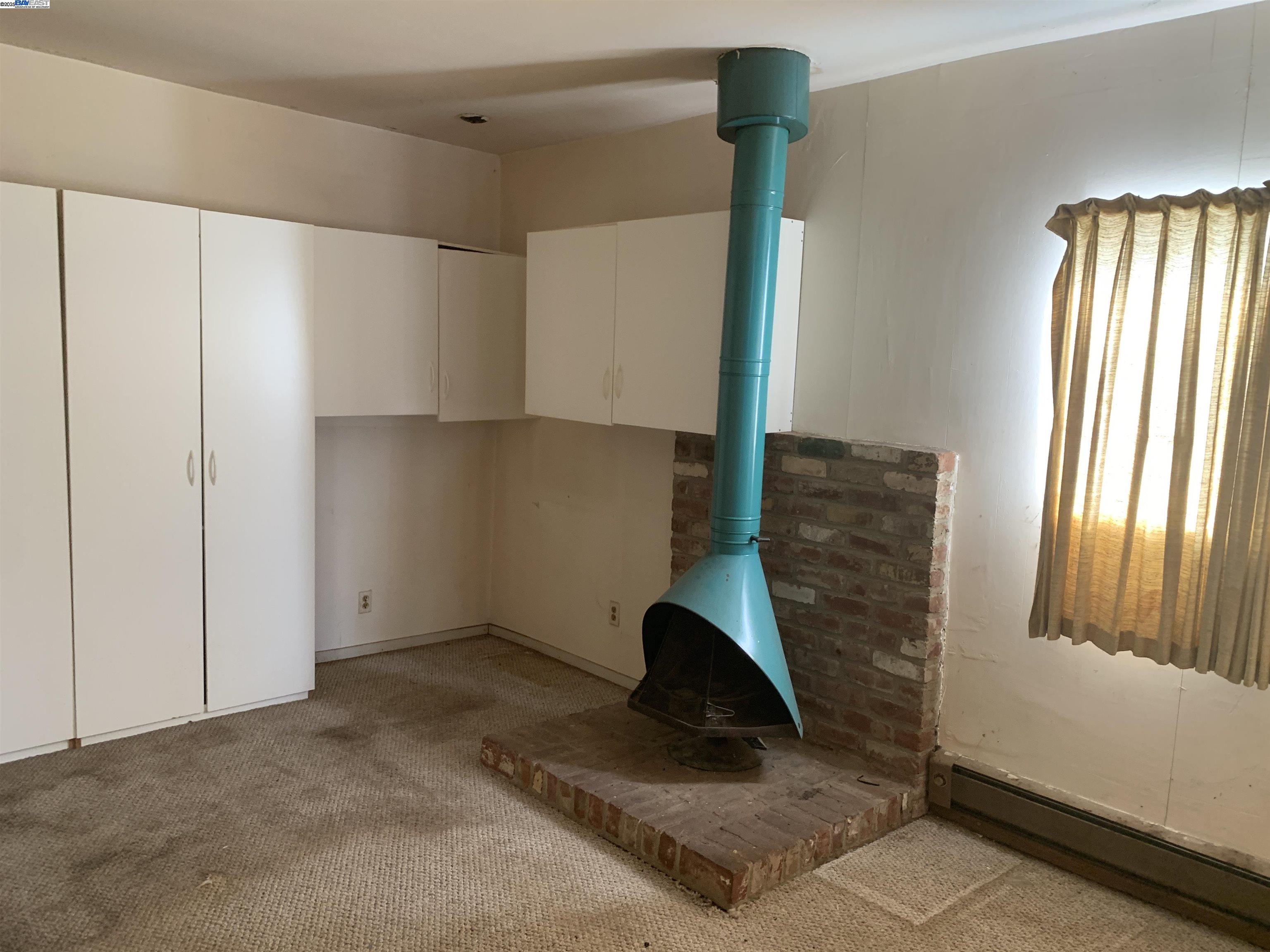 Detail Gallery Image 17 of 26 For 1526 W Monterey Ave, Stockton,  CA 95204 - 3 Beds | 1 Baths