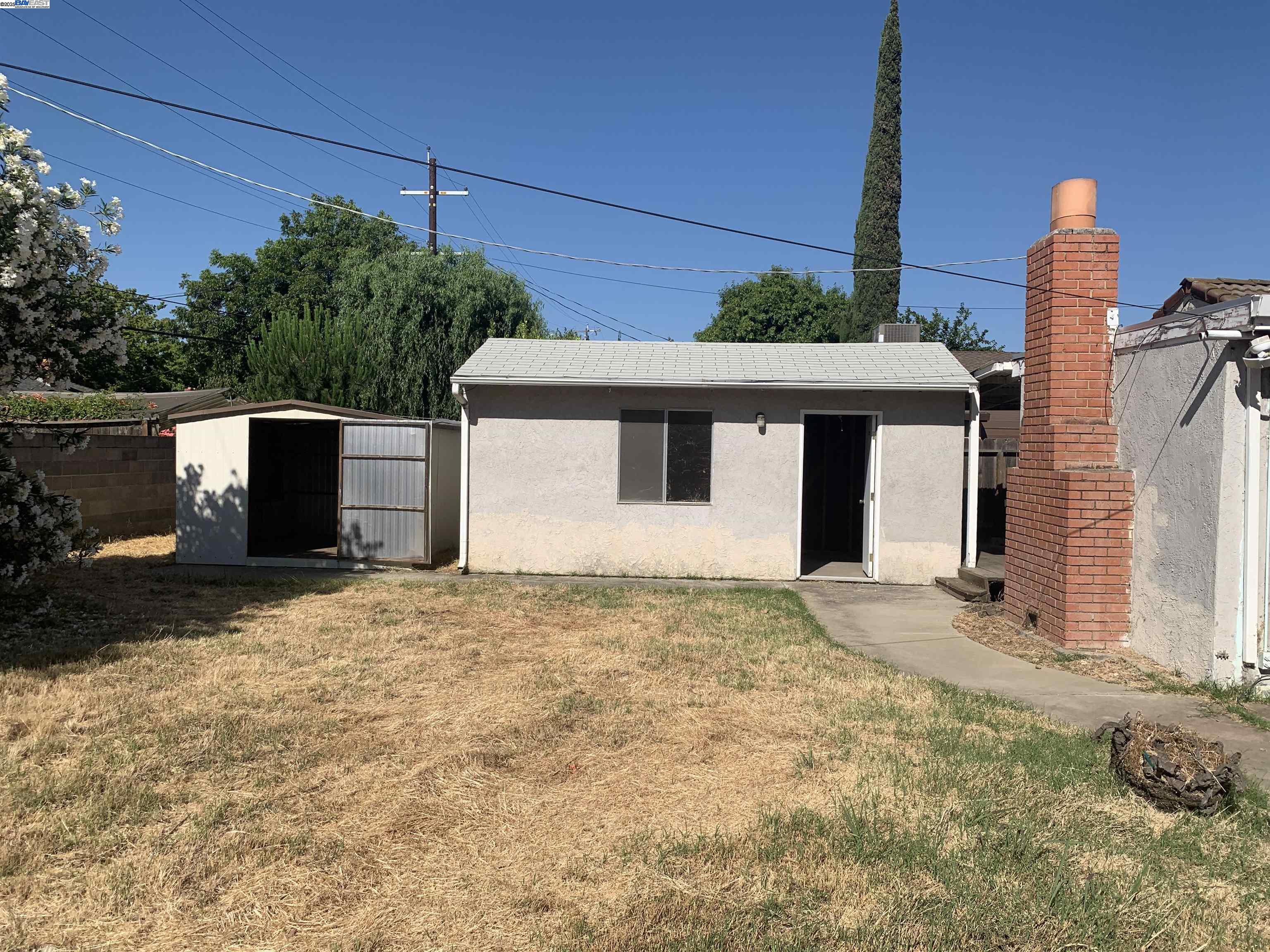 Detail Gallery Image 23 of 26 For 1526 W Monterey Ave, Stockton,  CA 95204 - 3 Beds | 1 Baths