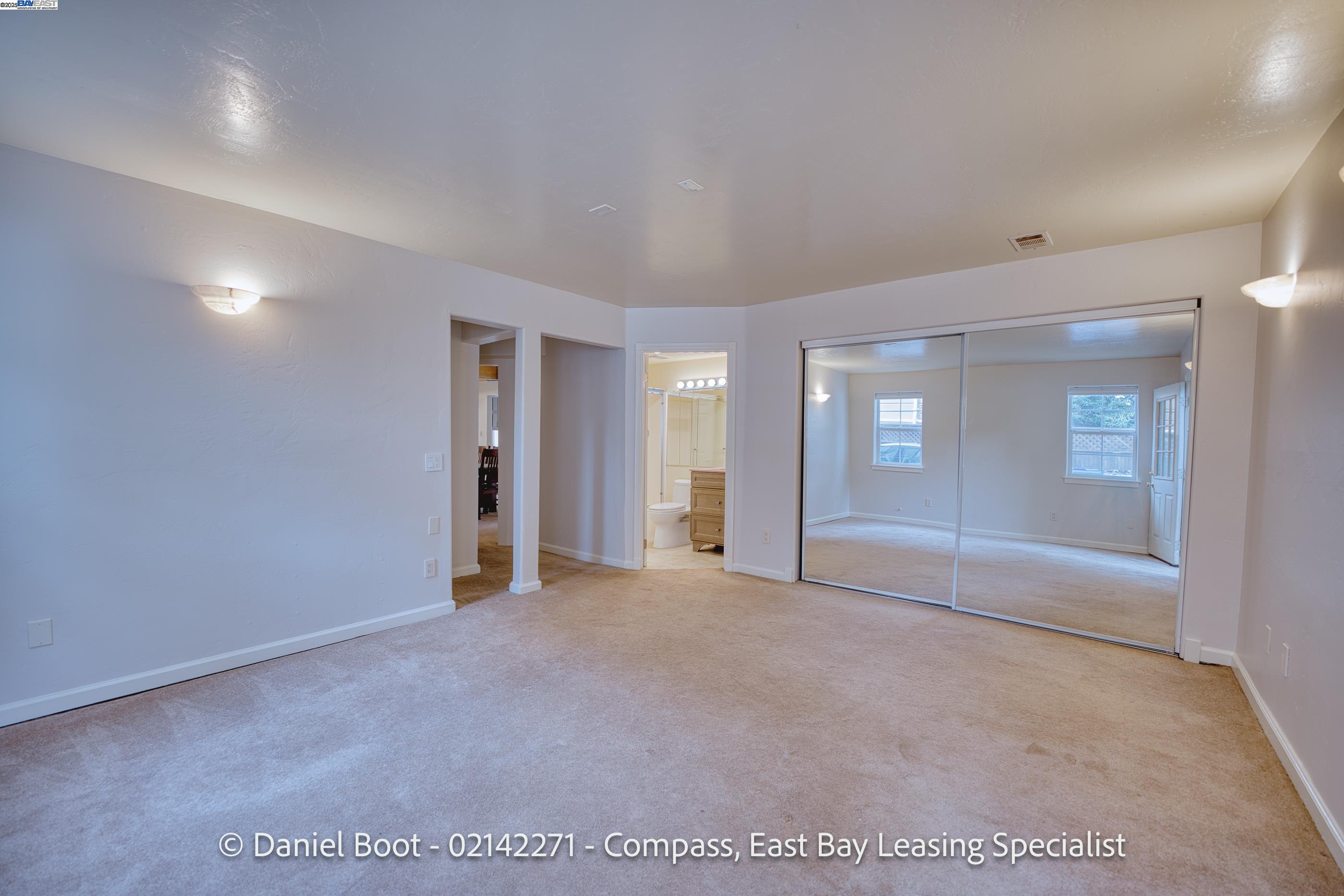 Detail Gallery Image 19 of 41 For 2141 Ward St, Berkeley,  CA 94705 - 4 Beds | 2 Baths