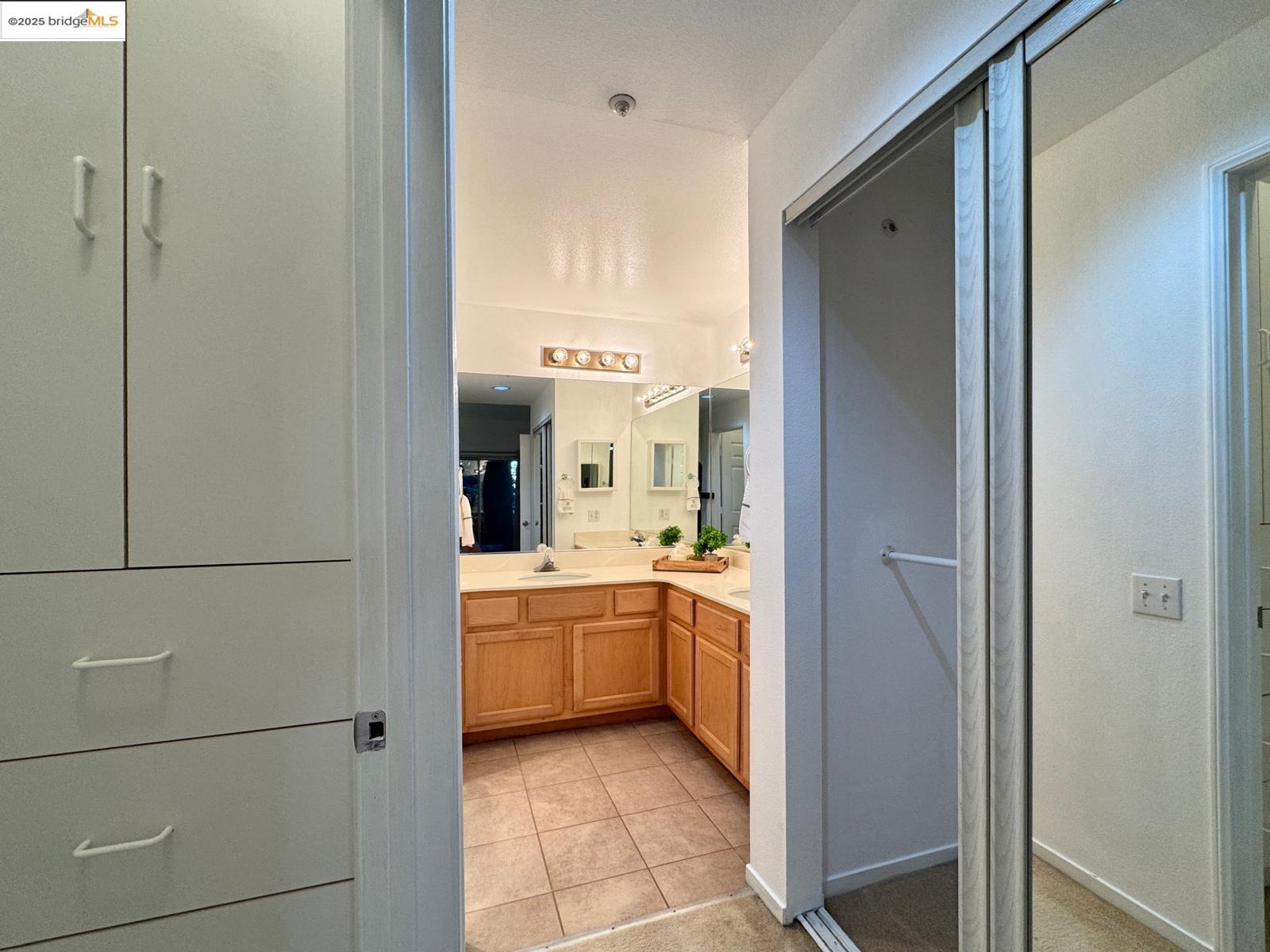 Photo #28: 41113595 Listing: Photo #28