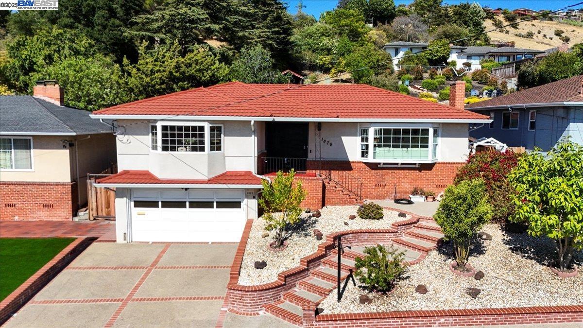 Front Image Thumbnail for BE41113606