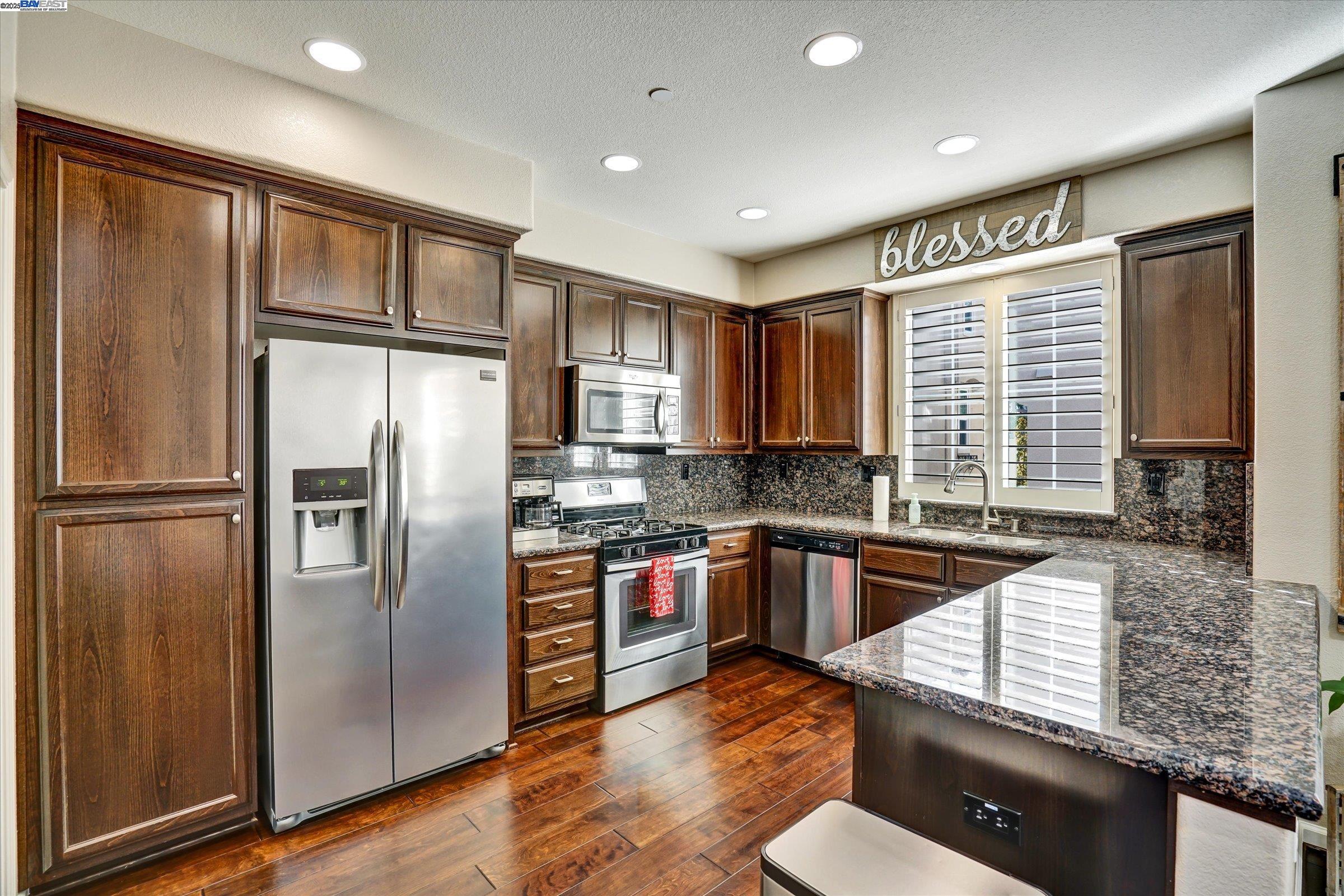 Photo #11: 41113611 Listing: Photo #11