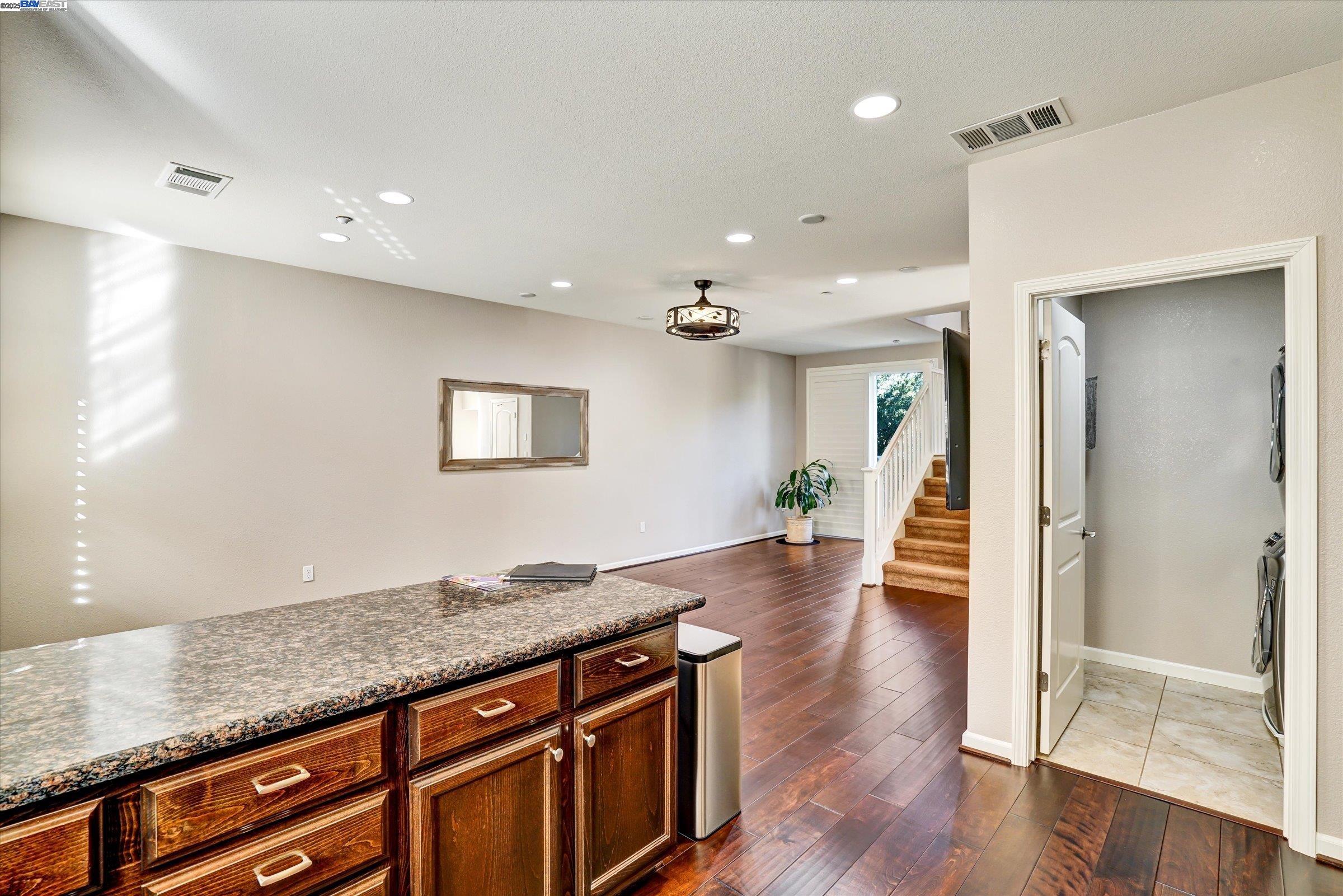 Photo #16: 41113611 Listing: Photo #16