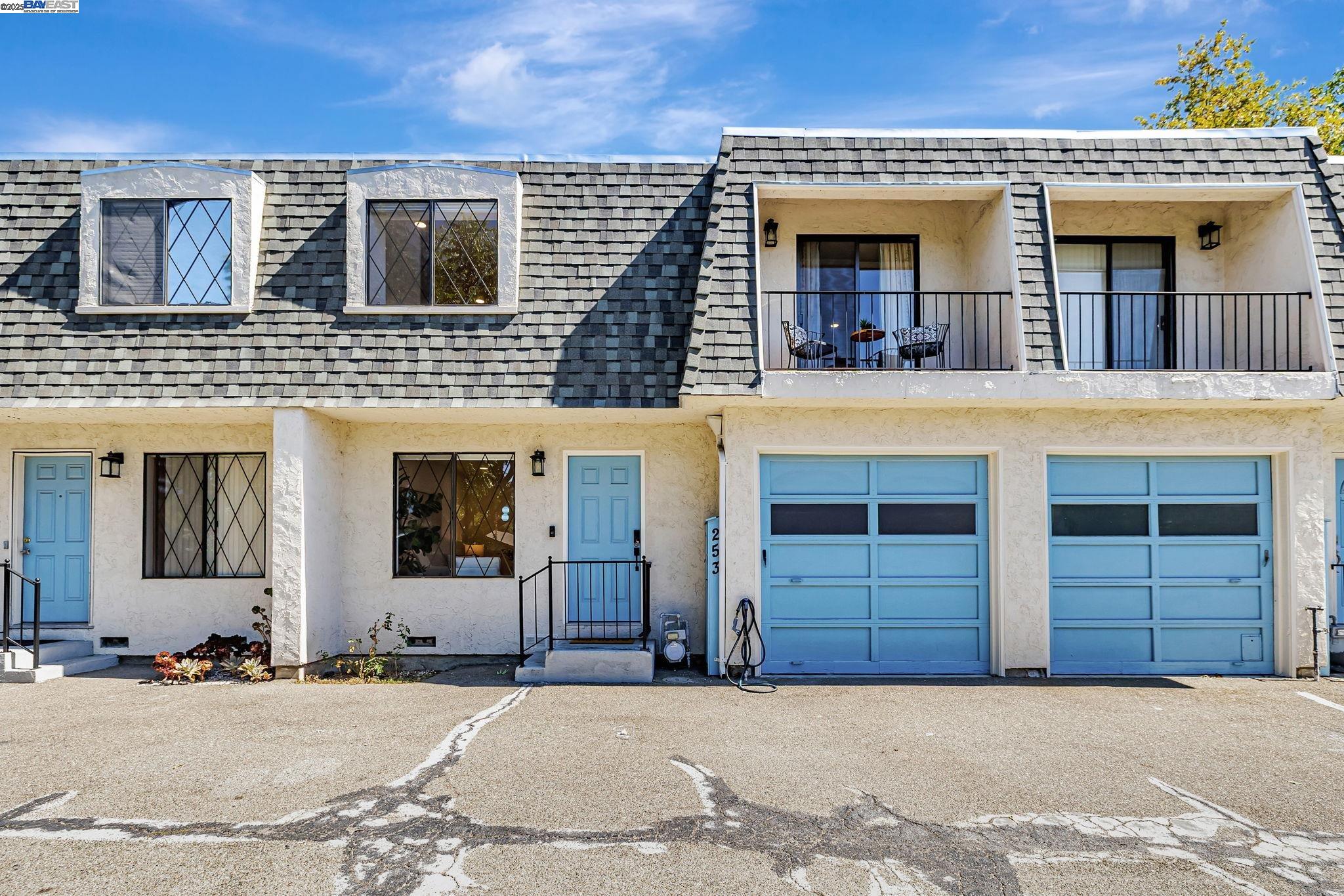 Detail Gallery Image 1 of 1 For 253 W Rincon Ave, Campbell,  CA 95008 - 3 Beds | 2/1 Baths