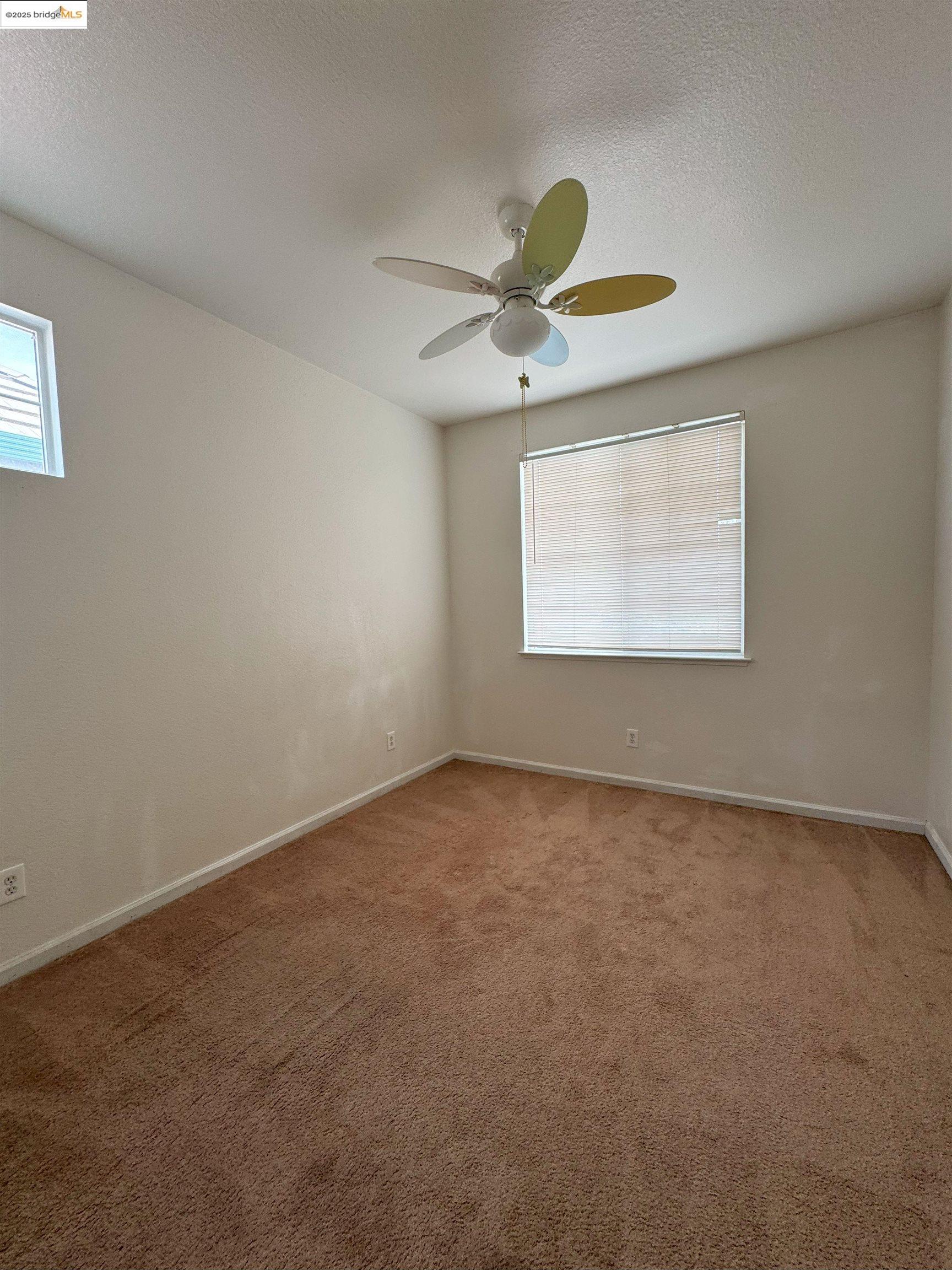 Detail Gallery Image 25 of 31 For 645 Rockspray Cir, Pittsburg,  CA 94565 - 4 Beds | 2/1 Baths