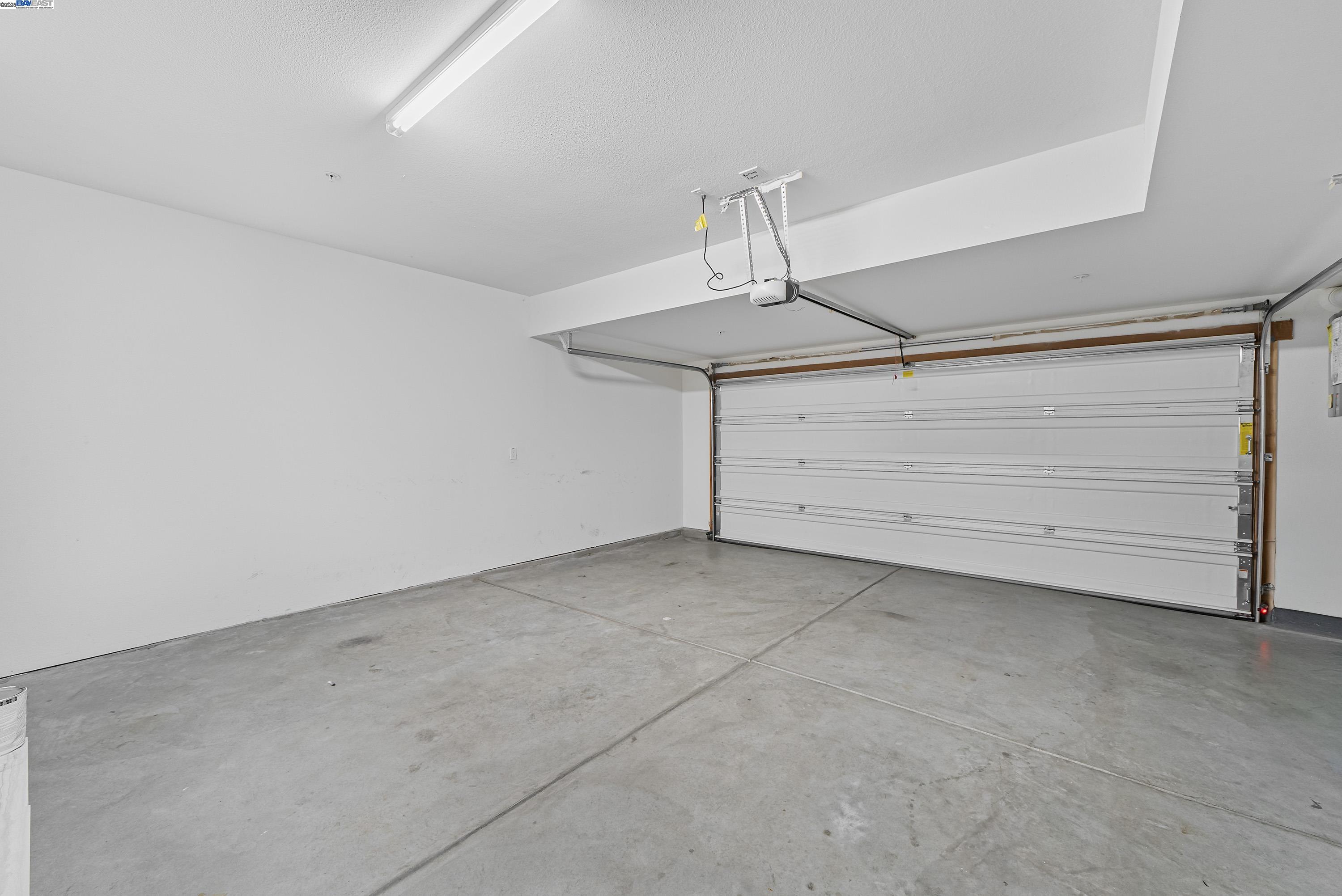 Photo #31: 41113628 Listing: Photo #31