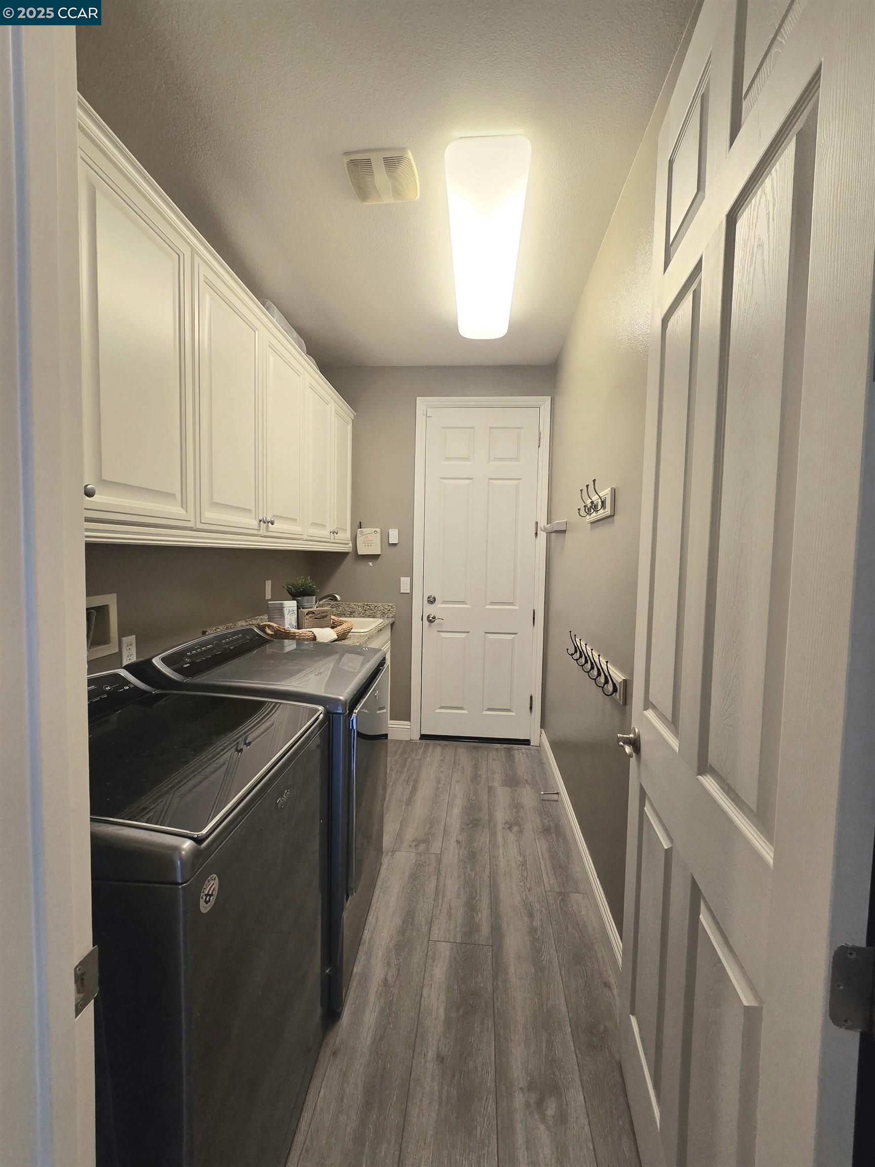 Detail Gallery Image 40 of 60 For 5430 Sherwood Way, San Ramon,  CA 94582 - 5 Beds | 3/1 Baths