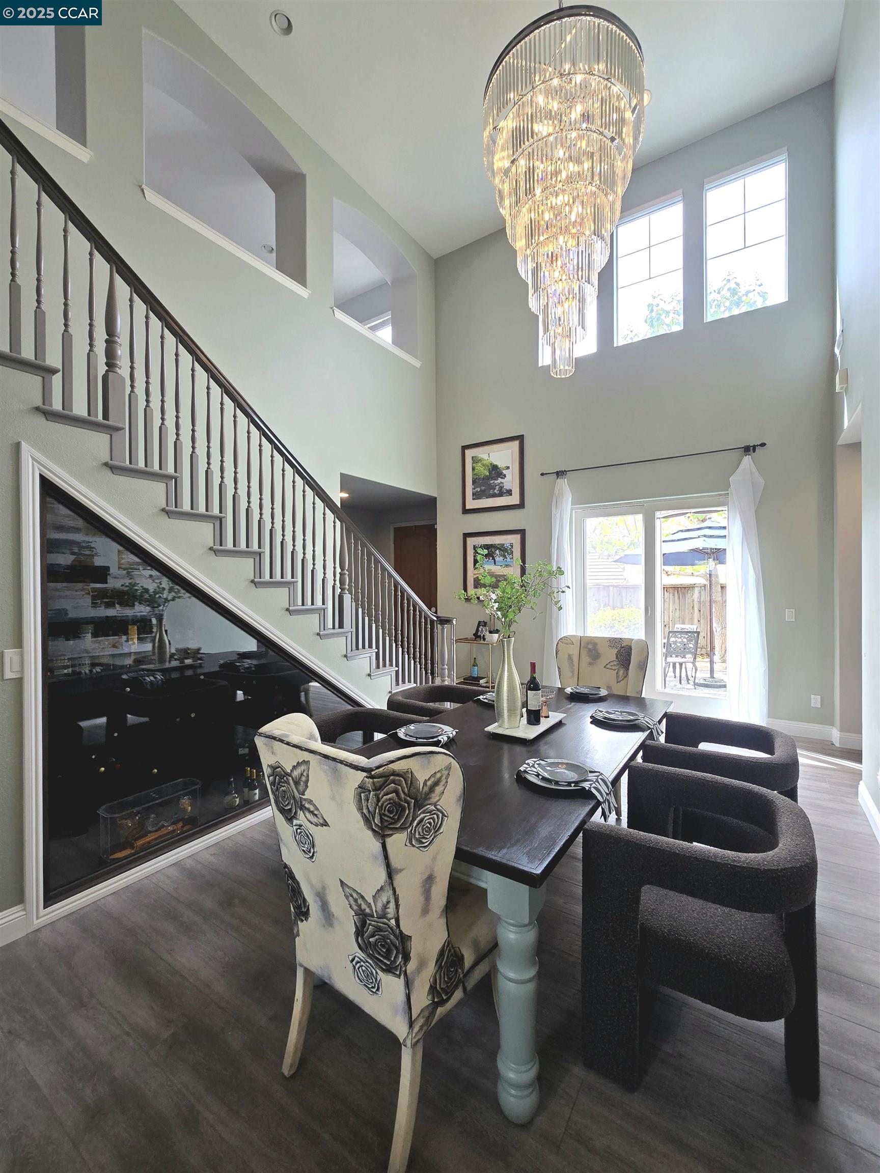 Detail Gallery Image 10 of 60 For 5430 Sherwood Way, San Ramon,  CA 94582 - 5 Beds | 3/1 Baths