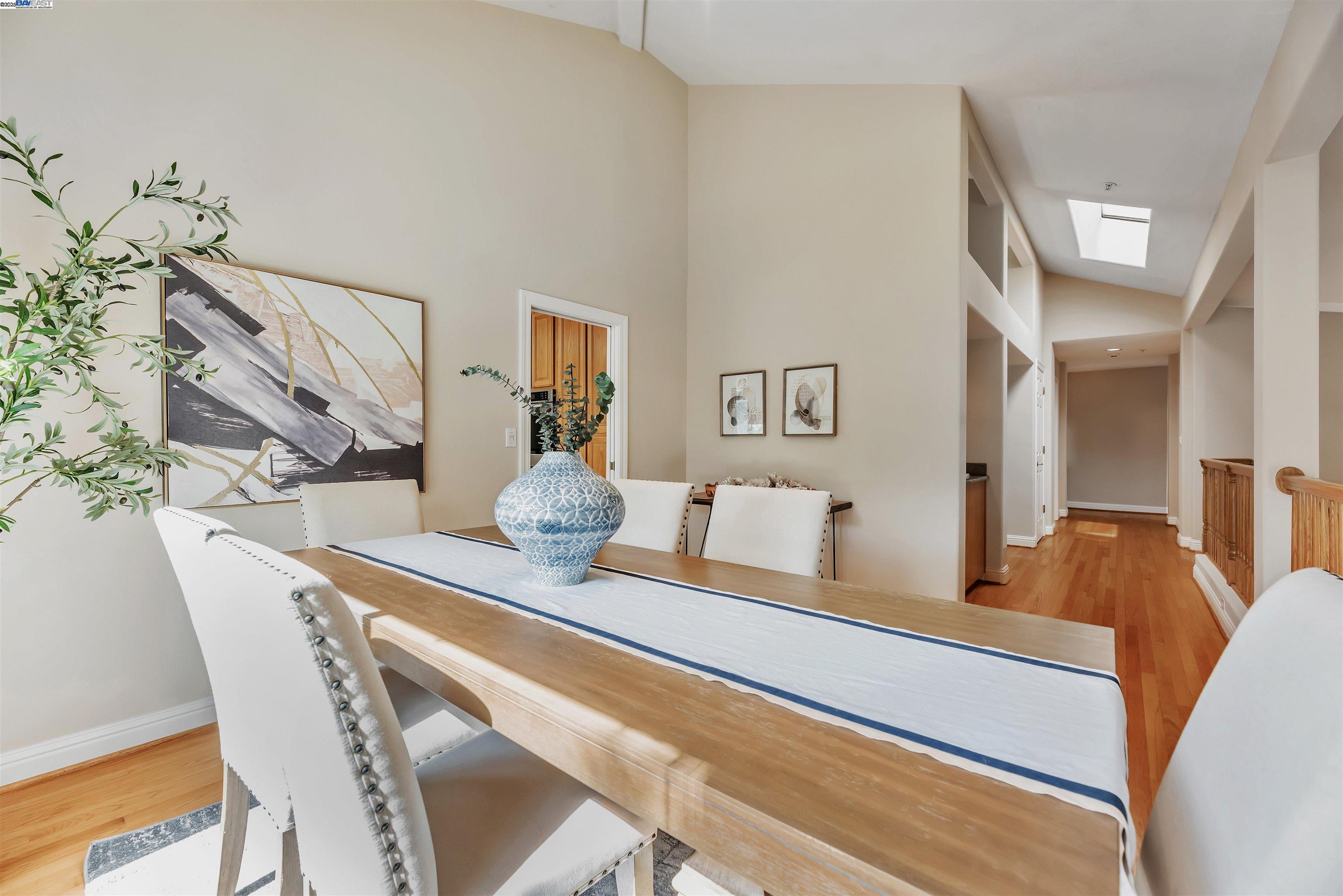 Detail Gallery Image 20 of 47 For 1169 Sunrise Ridge Dr, Lafayette,  CA 94549 - 3 Beds | 2/1 Baths