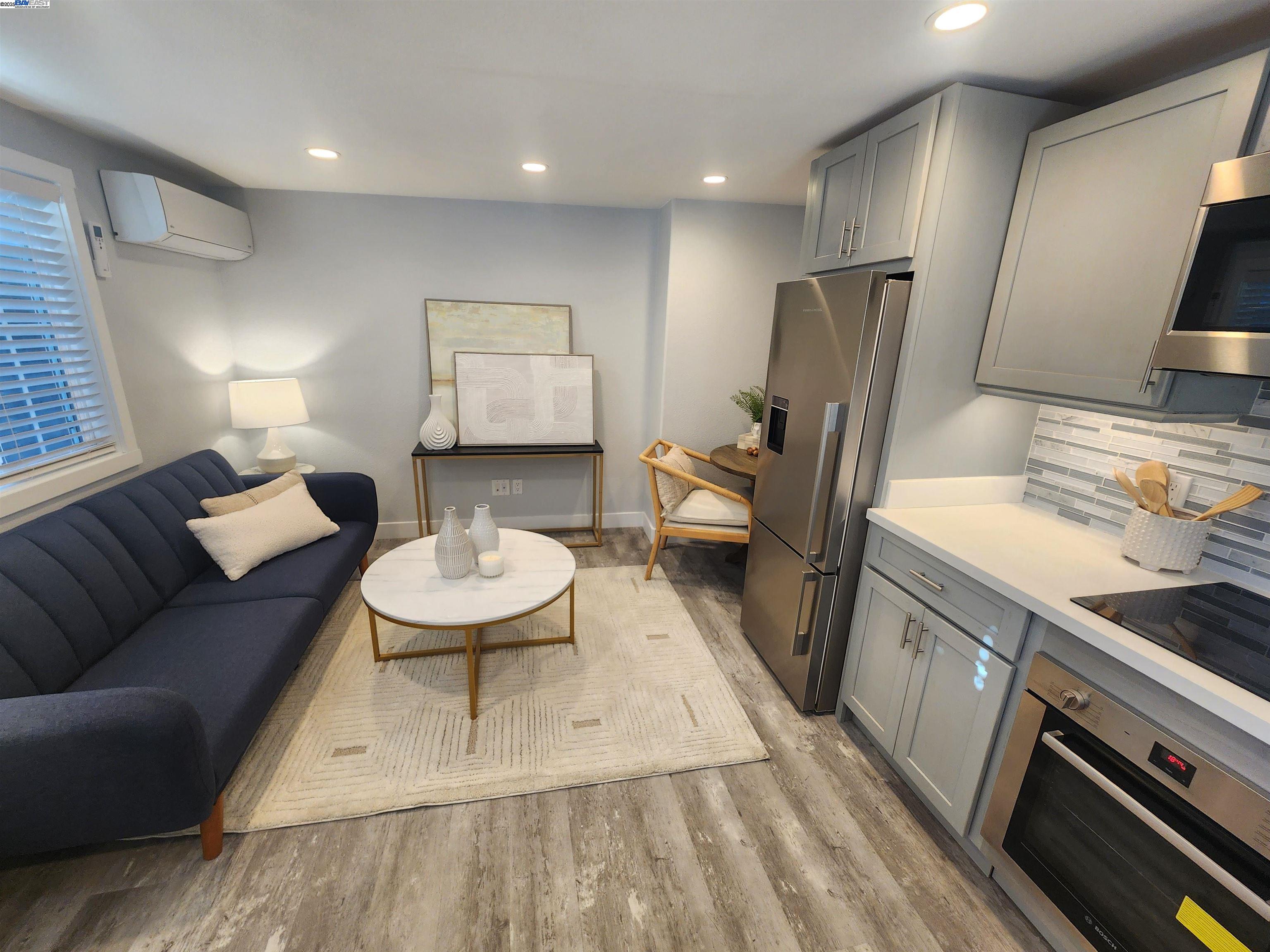 Detail Gallery Image 6 of 17 For 981 Marylin Ave Adu,  Livermore,  CA 94551 - 1 Beds | 1 Baths