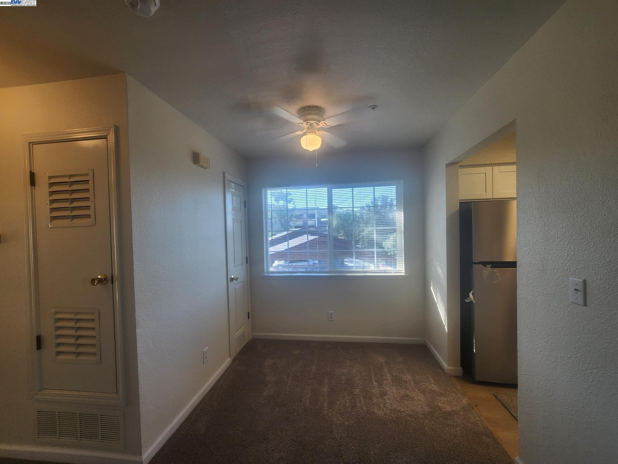 Detail Gallery Image 7 of 17 For 2255 Chestnut St #12,  Livermore,  CA 94551-6857 - 2 Beds | 2 Baths