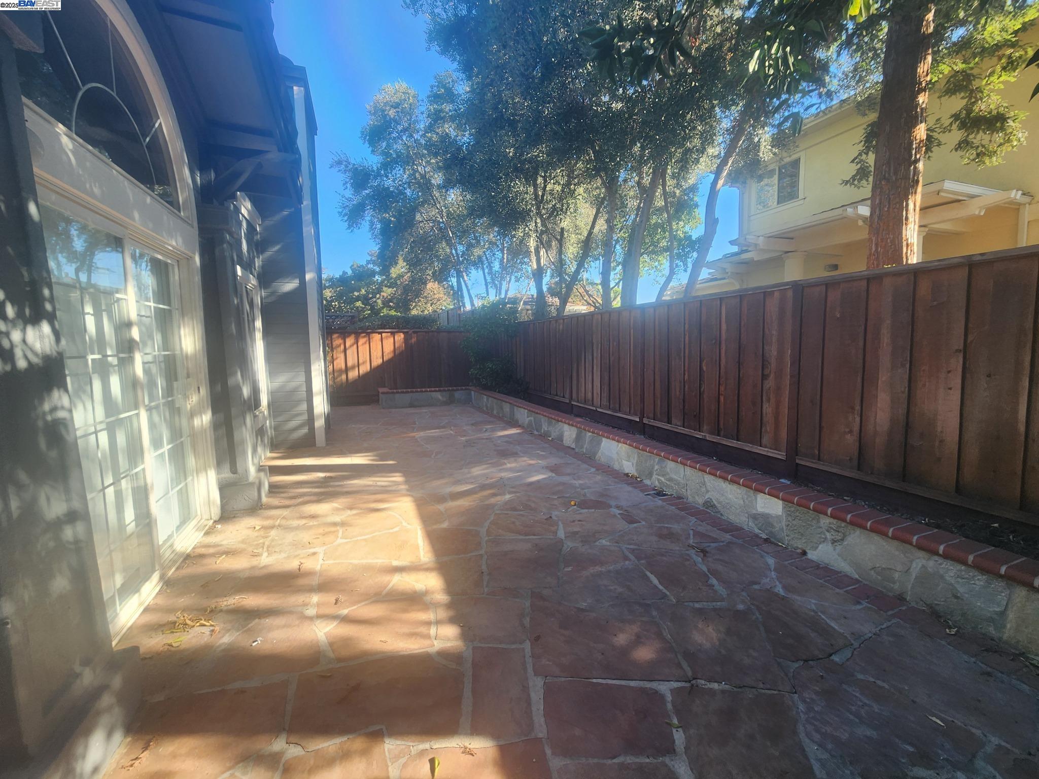 Detail Gallery Image 20 of 22 For 1536 Corte Reina Cmn, Livermore,  CA 94551-7432 - 3 Beds | 2 Baths