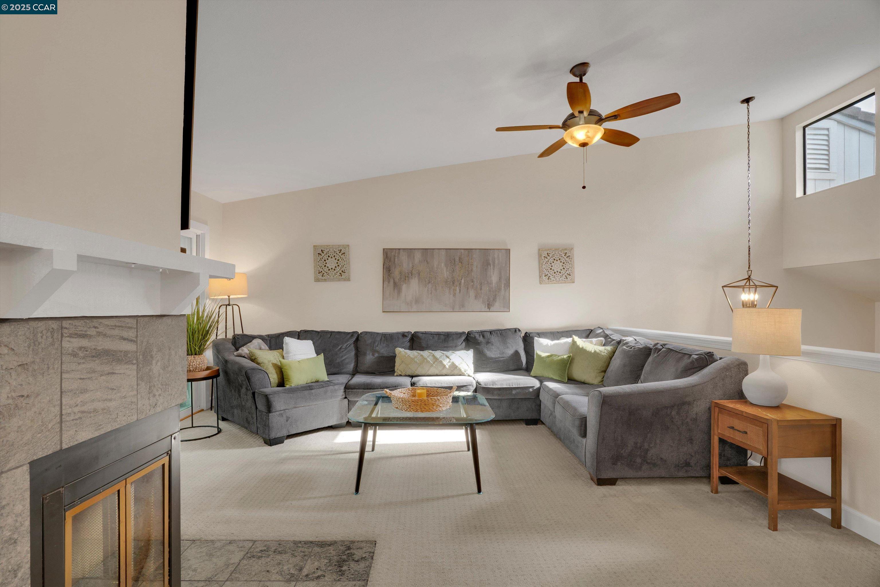 Photo #5: 41113646 Listing 