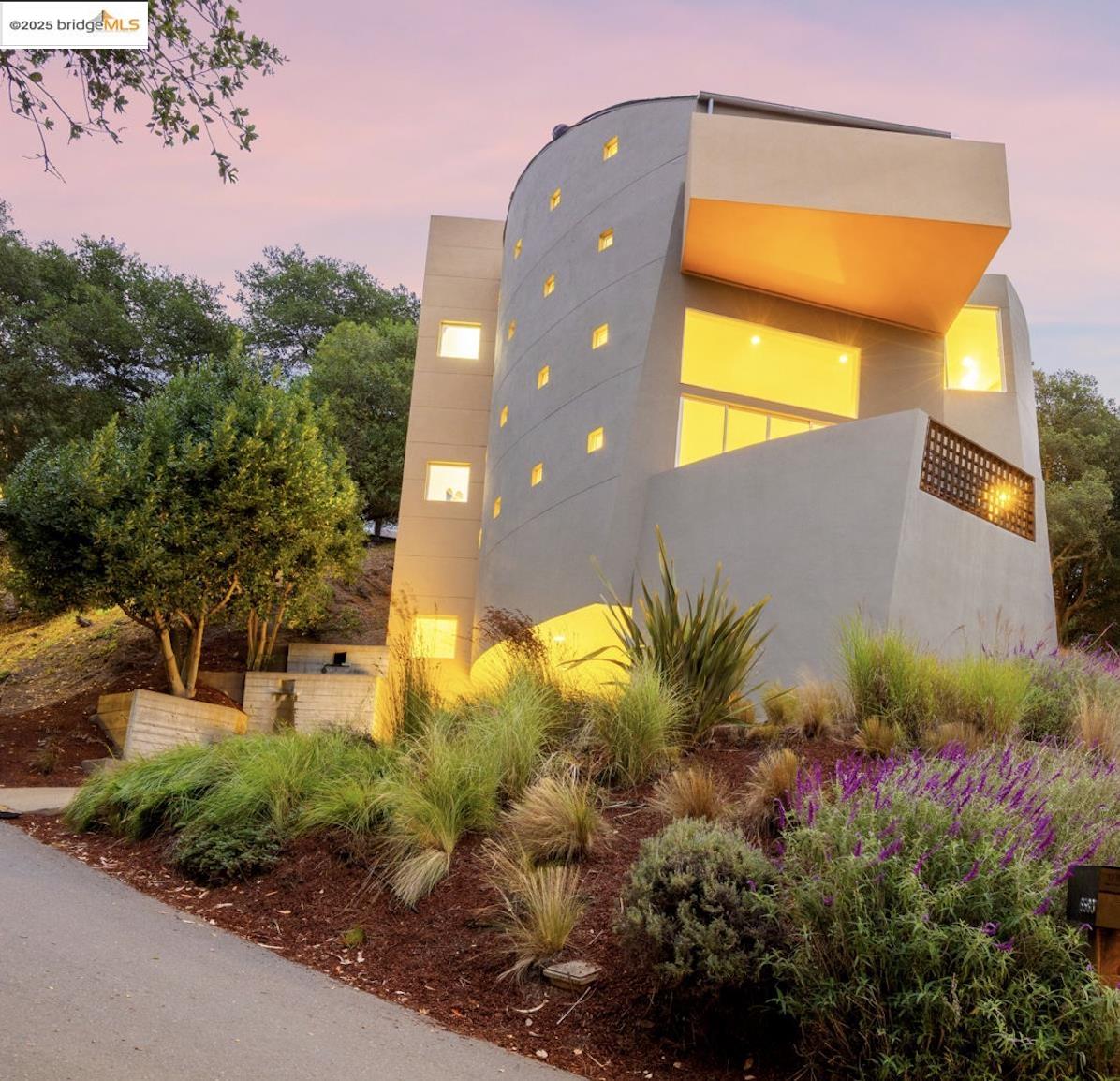 Front Image Thumbnail for EB41113653