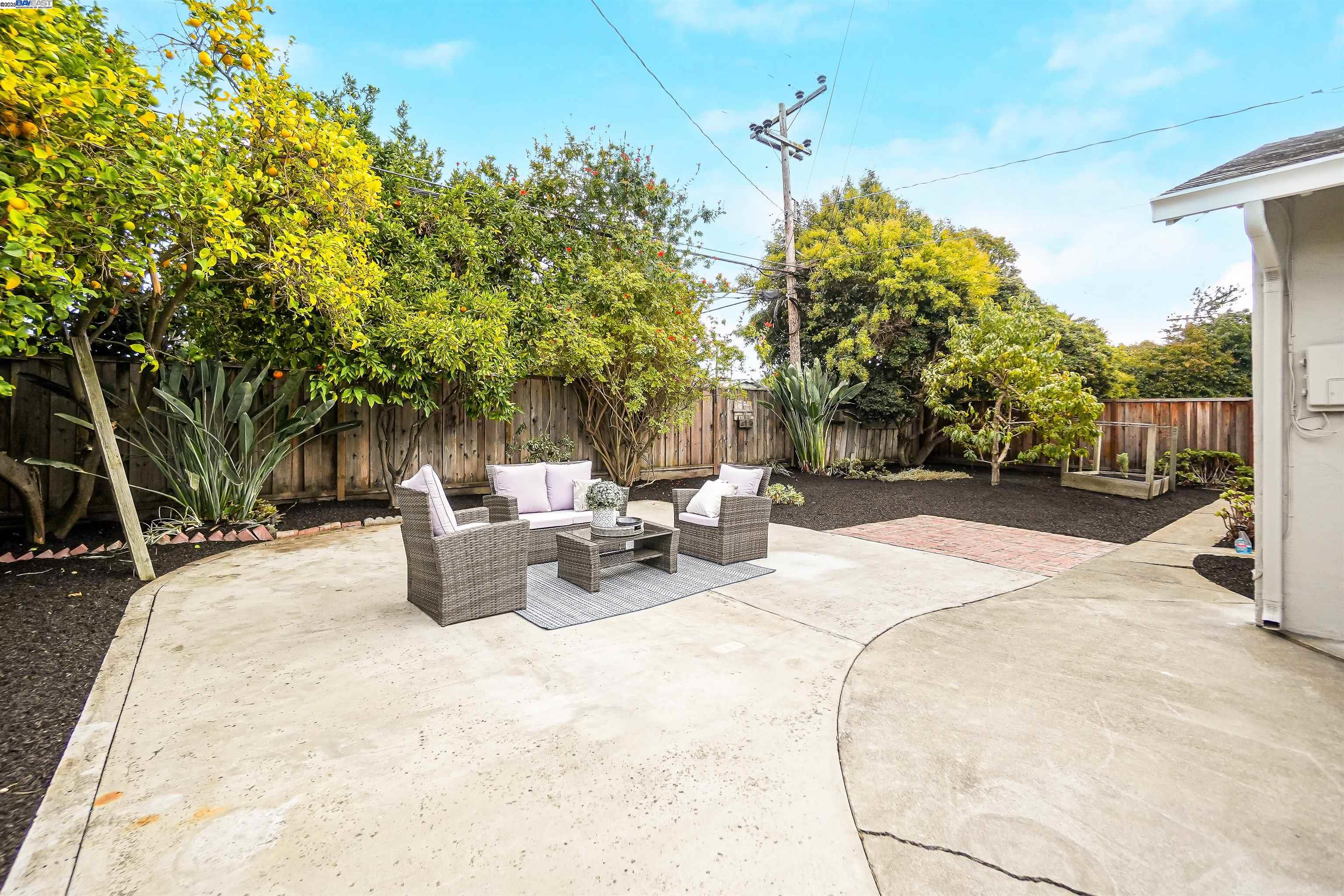 Detail Gallery Image 34 of 54 For 3006 Eggers Dr, Fremont,  CA 94536 - 4 Beds | 2/1 Baths