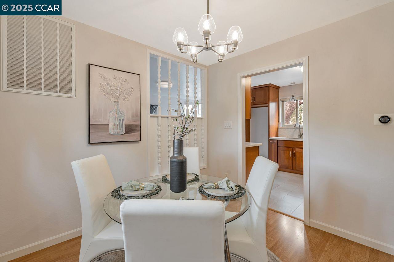Photo #11: 41113661 Listing: Photo #11