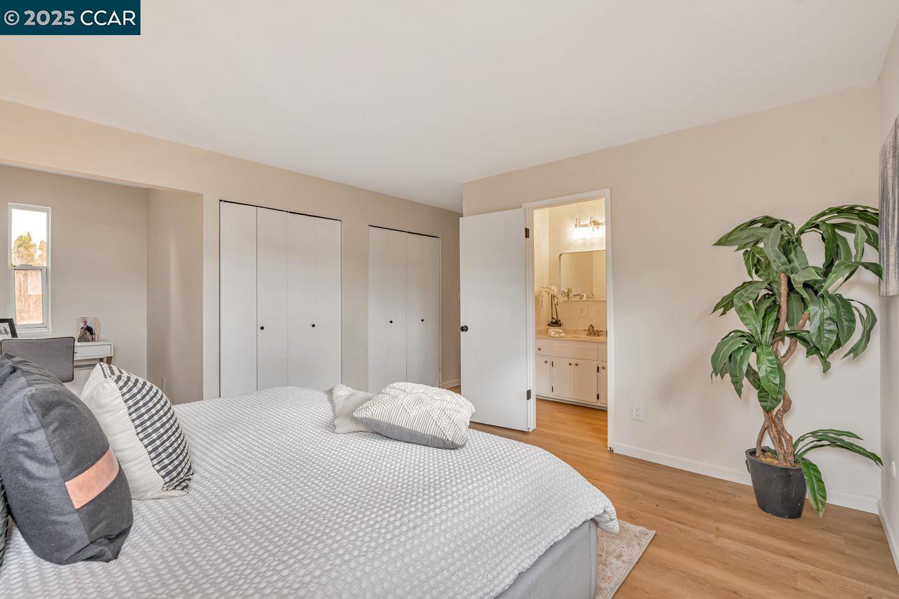 Photo #24: 41113661 Listing: Photo #24