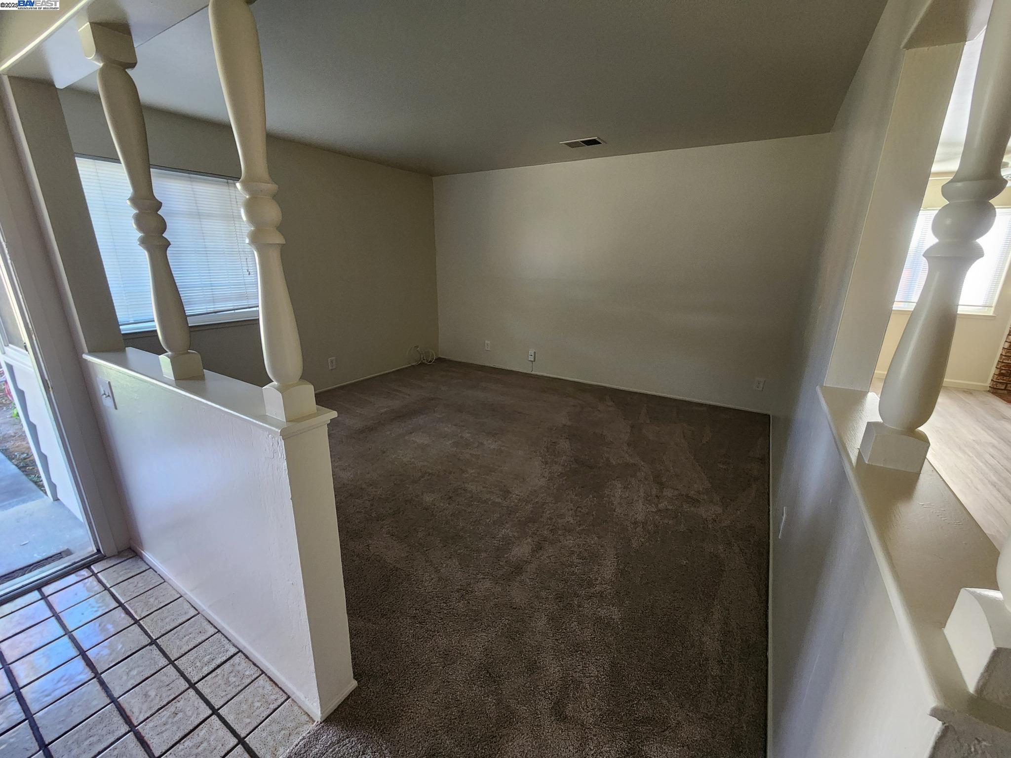 Detail Gallery Image 3 of 24 For 4126 Francisco St, Pleasanton,  CA 94566-5617 - 3 Beds | 2 Baths