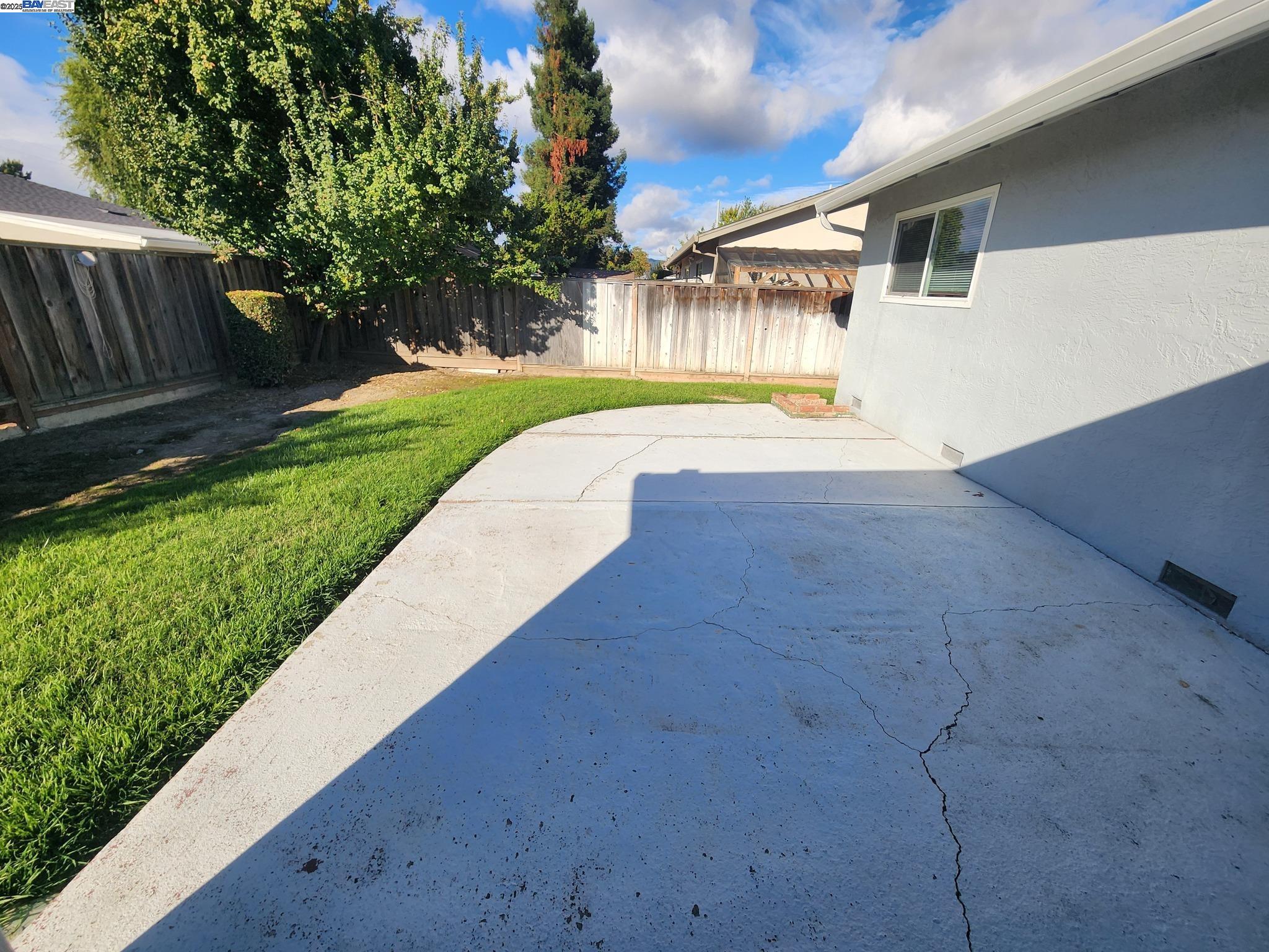 Detail Gallery Image 23 of 24 For 4126 Francisco St, Pleasanton,  CA 94566-5617 - 3 Beds | 2 Baths