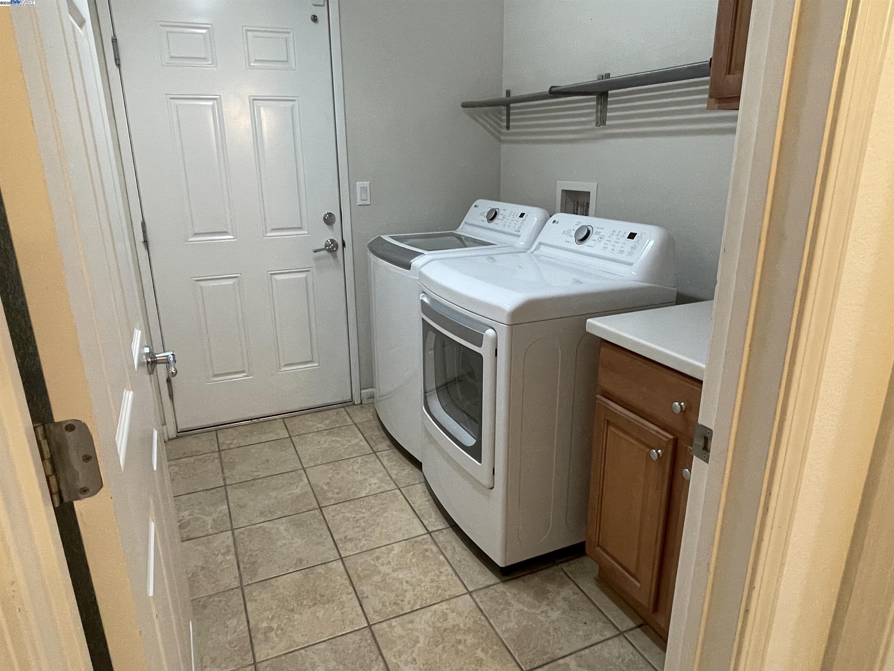 Photo #5: 41113671 Listing 
