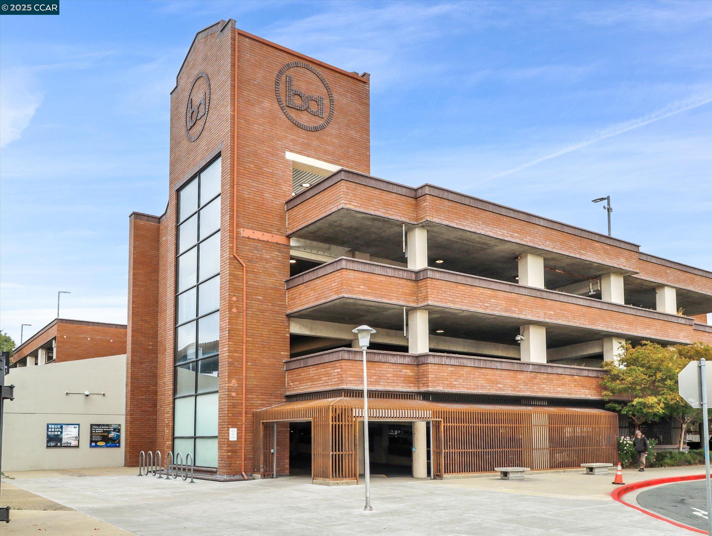 Detail Gallery Image 37 of 44 For 2860 Laguna St, Concord,  CA 94518 - 3 Beds | 1 Baths