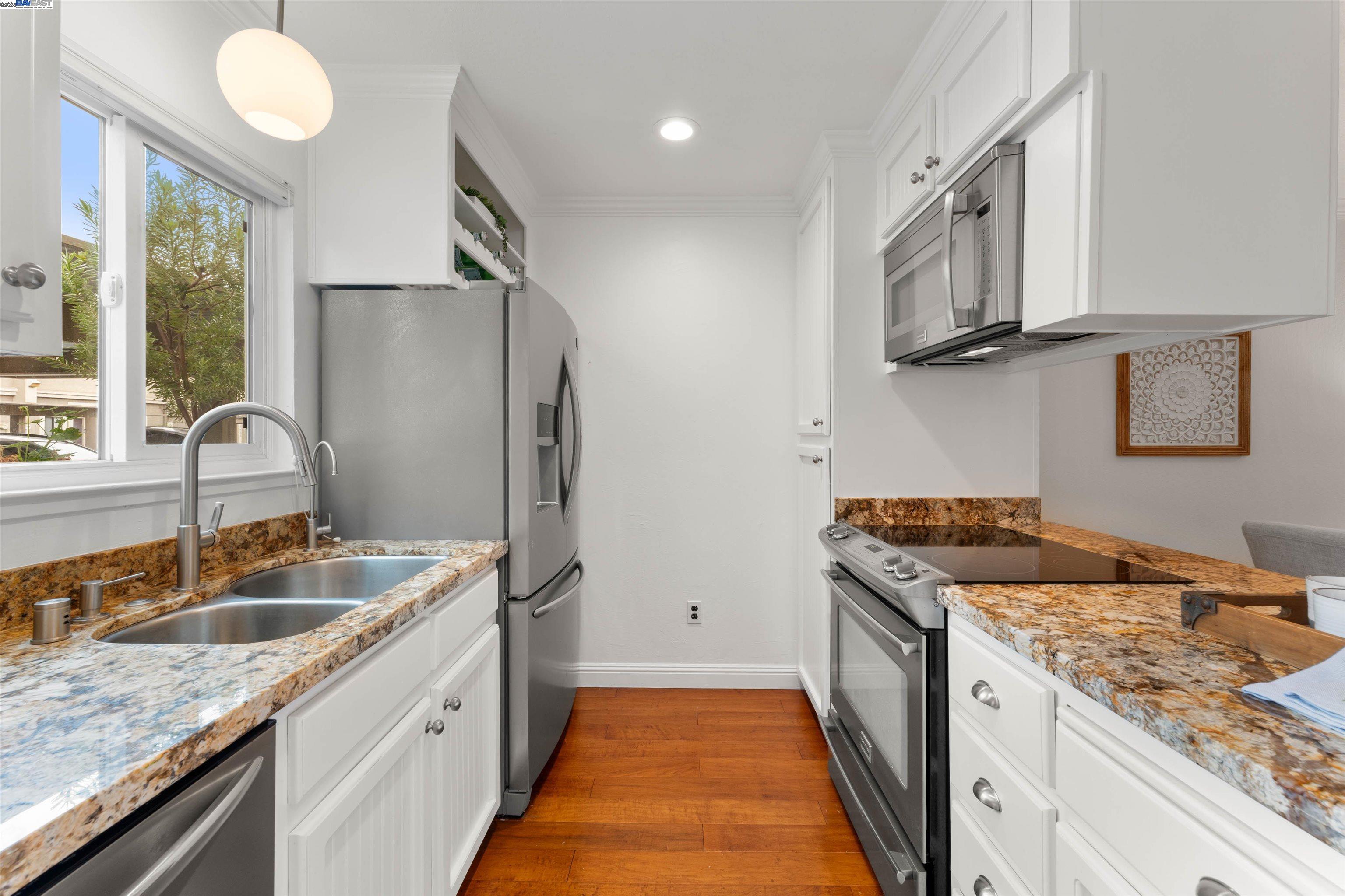 Photo #5: 41113677 Listing 