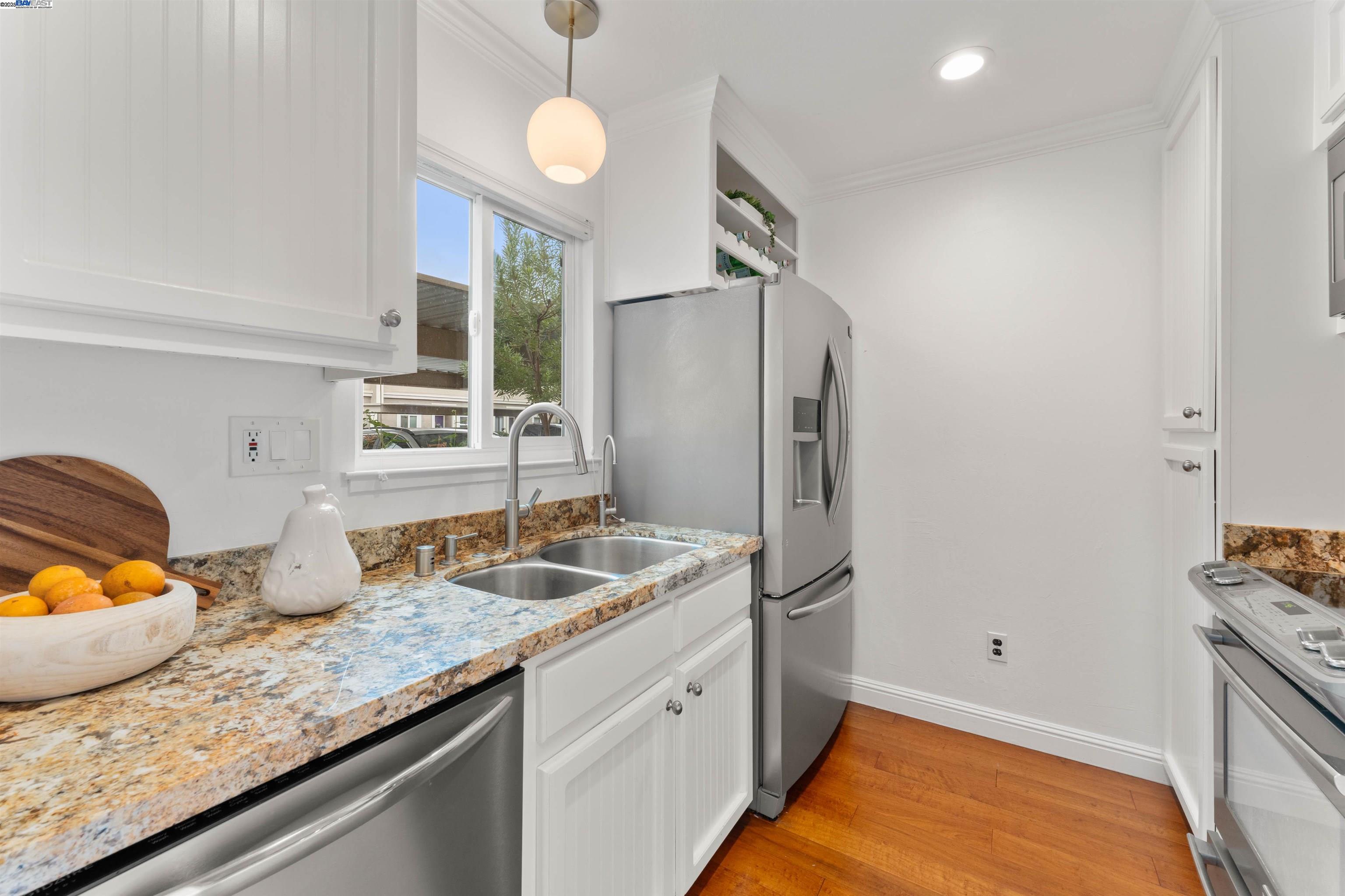 Photo #6: 41113677 Listing 