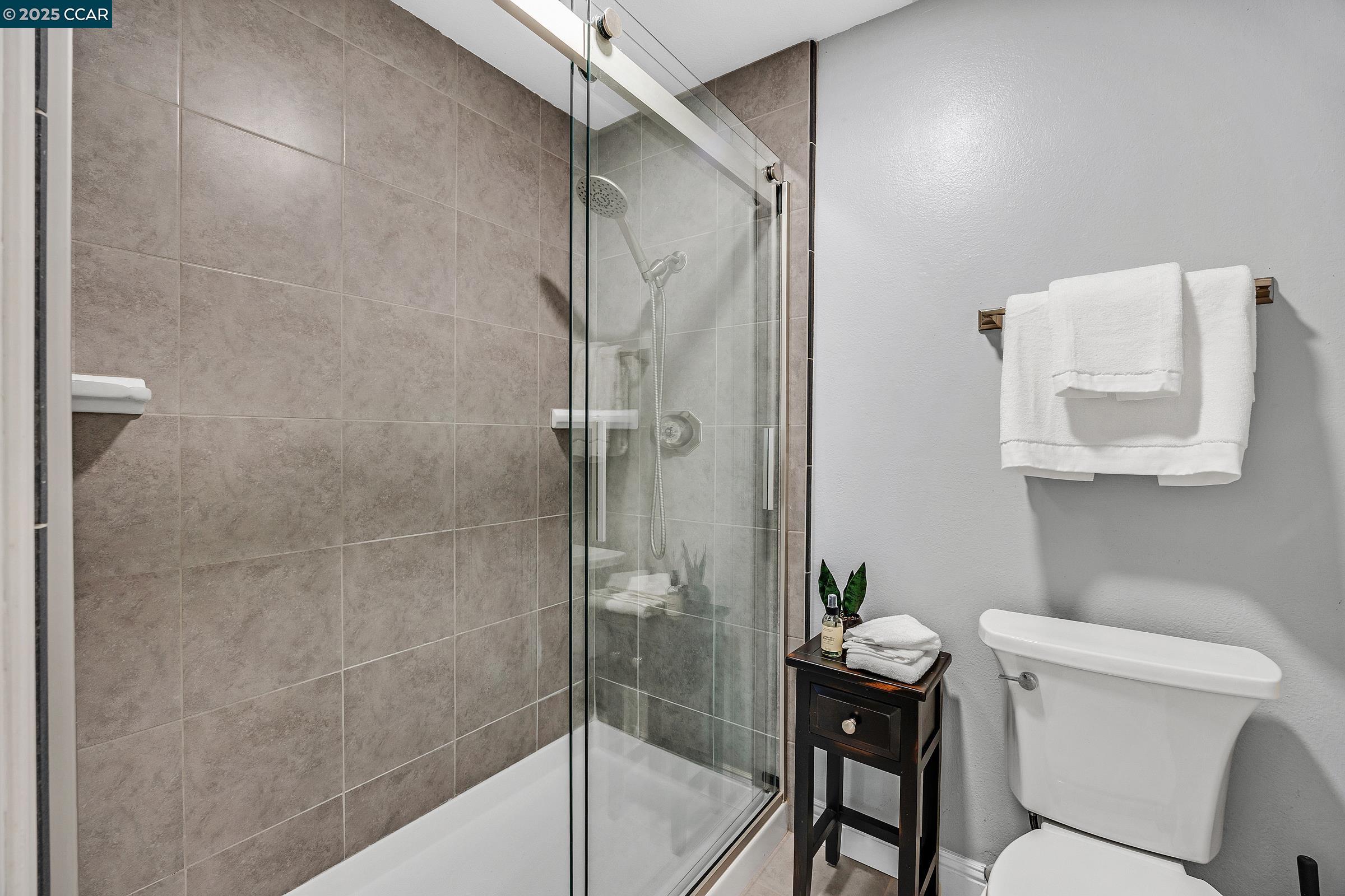 Photo #27: 41113679 Listing: Photo #27