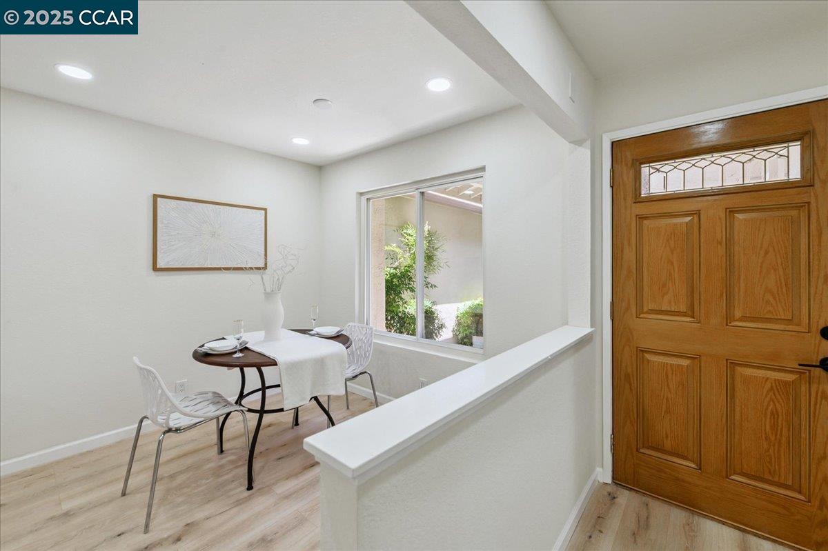 Photo #2: 41113685 Listing 