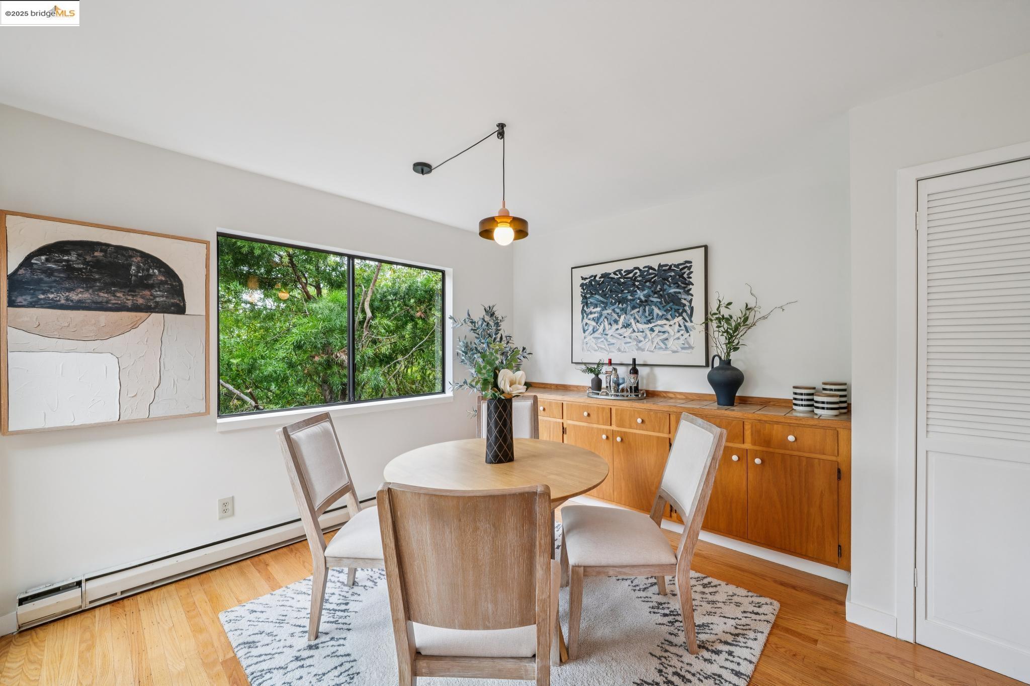 Detail Gallery Image 14 of 50 For 139 Del Mar Ave, Berkeley,  CA 94708 - 3 Beds | 2/1 Baths